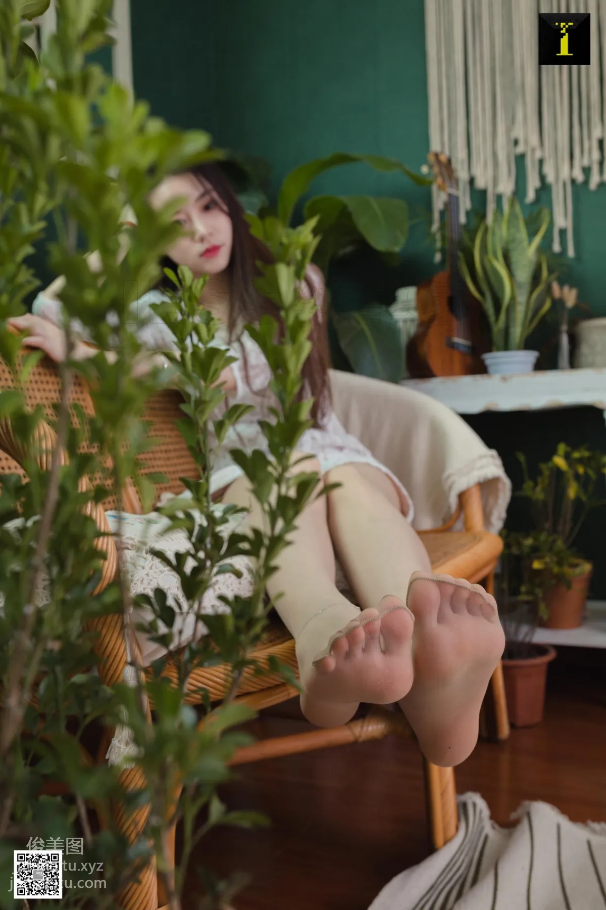 [IESS异思趣向]2019.06.04 丝享家500：佳佳 绿植 吉他 page 37