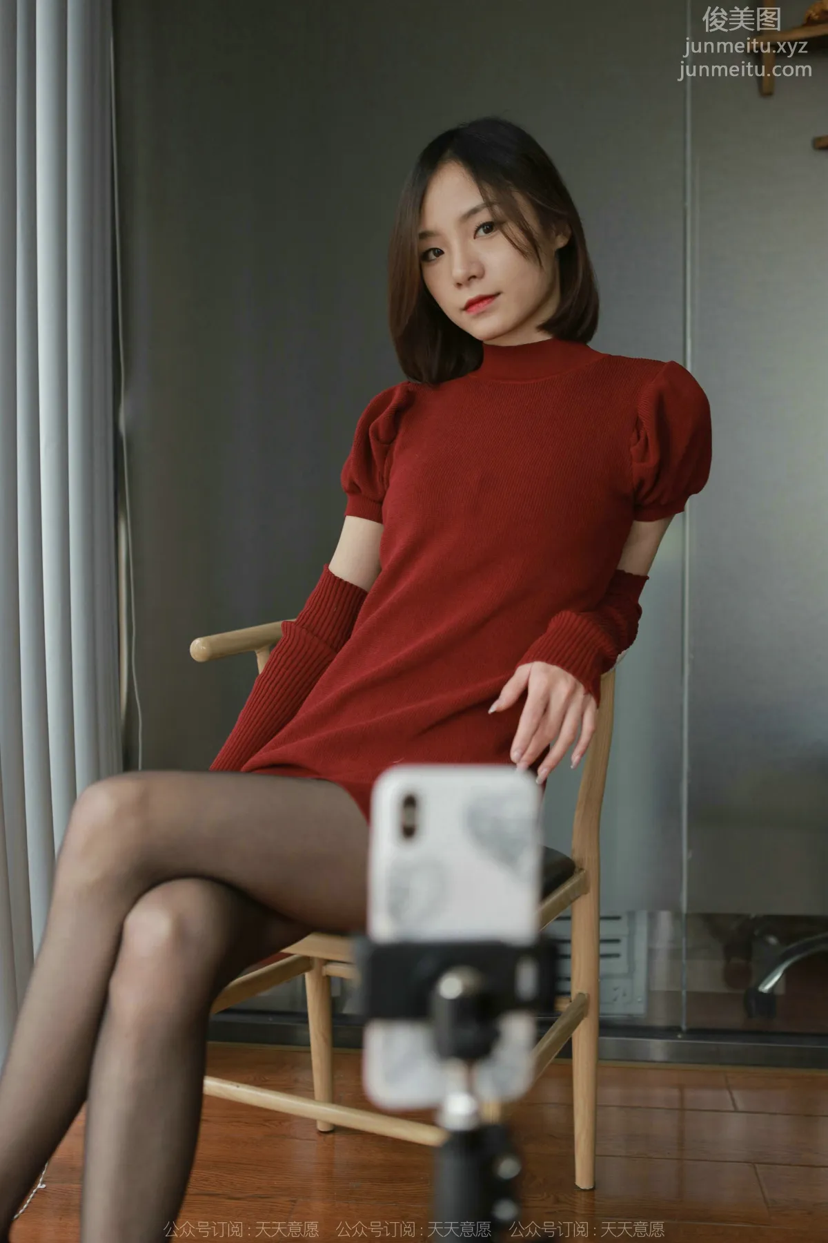 [IESS异思趣向] 2022.03.09 丝享家1023：小六《红裙嘿丝自拍》[84P] page 14