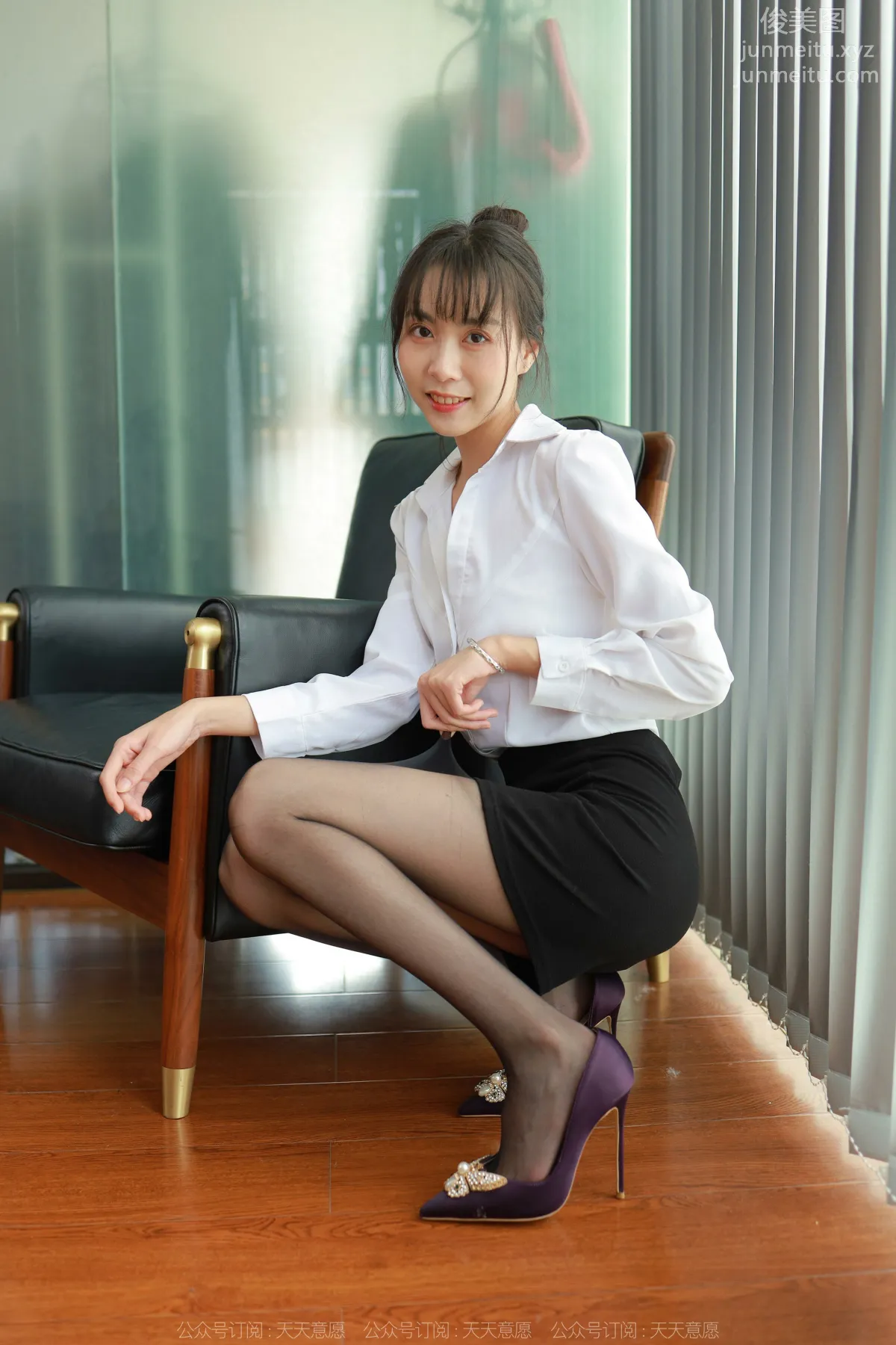 [IESS异思趣向] 2022.03.12 丝享家1026：团团《紫色蝴蝶高跟》[44P] page 29