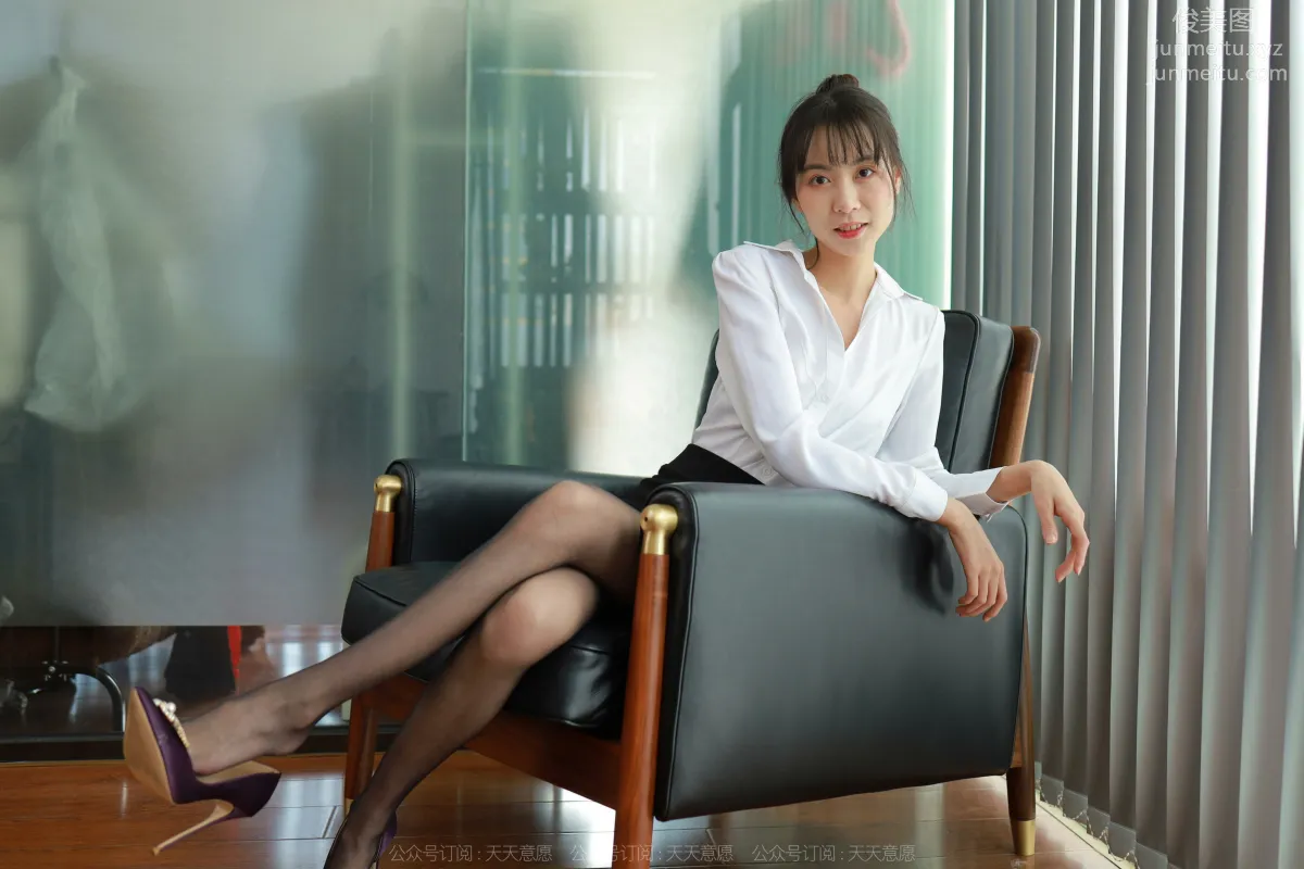 [IESS异思趣向] 2022.03.12 丝享家1026：团团《紫色蝴蝶高跟》[44P] page 39