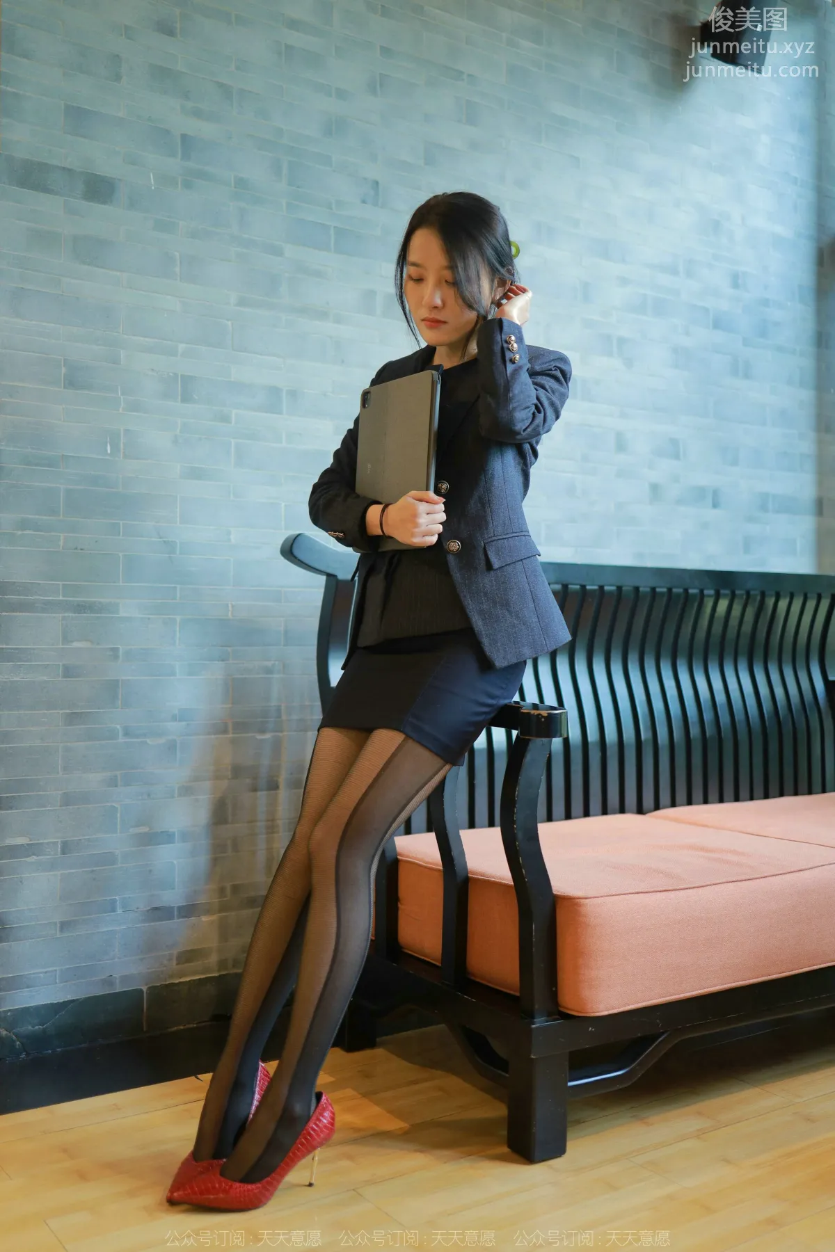 [IESS异思趣向] 2022.04.12 丝享家 1057：婉萍《OL嘿丝玉姐》 page 70