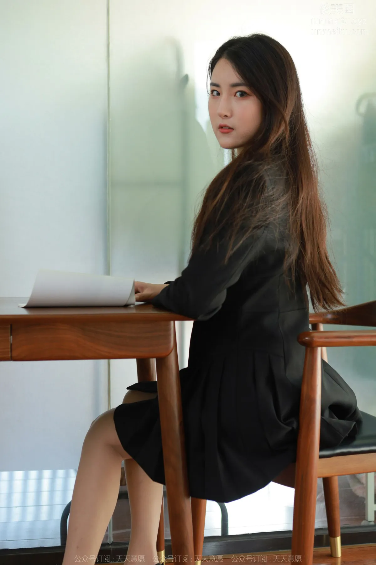 [IESS异思趣向] 2022.04.20 丝享家 1065：小宝《黑色百褶裙》 page 42