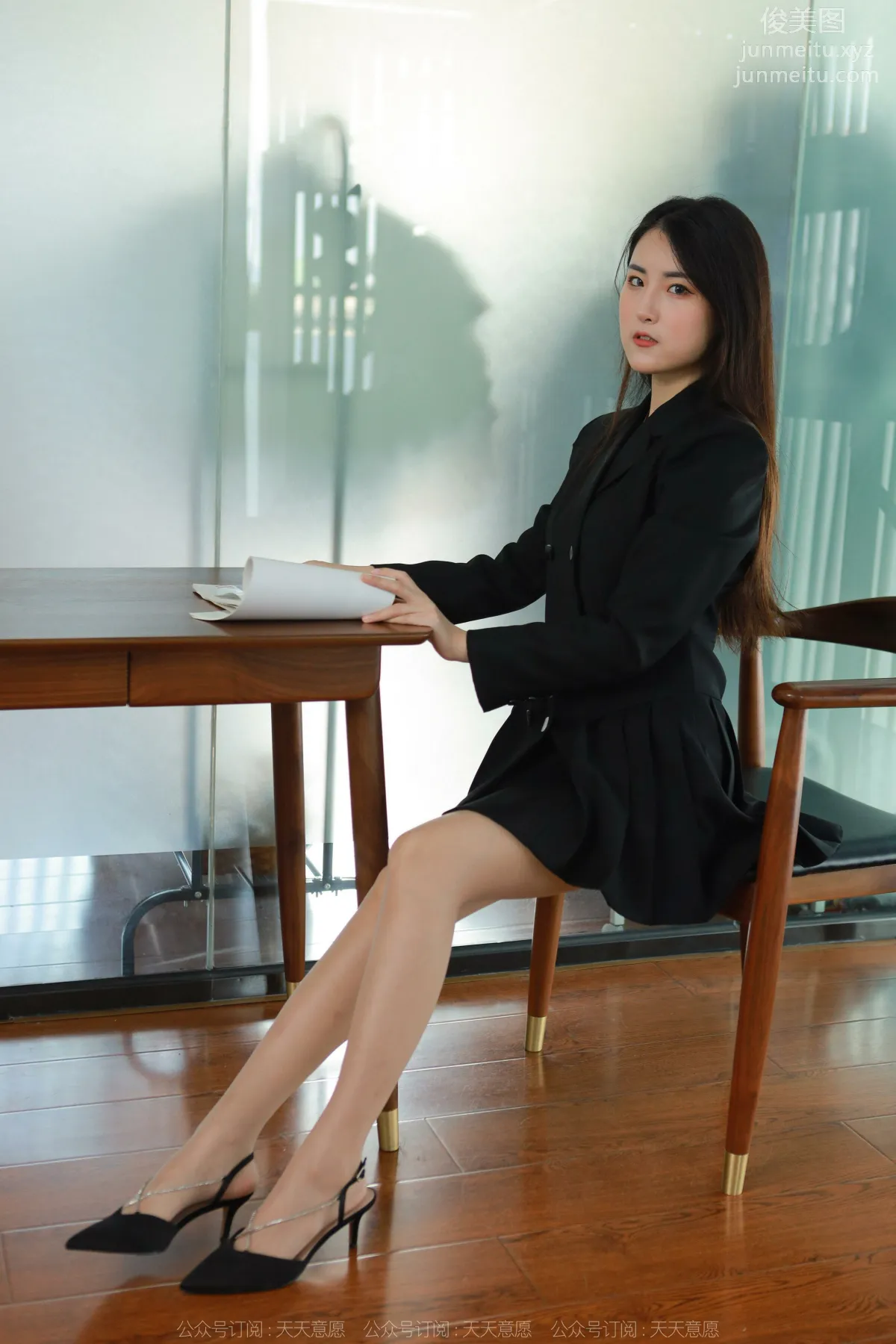 [IESS异思趣向] 2022.04.20 丝享家 1065：小宝《黑色百褶裙》 page 45
