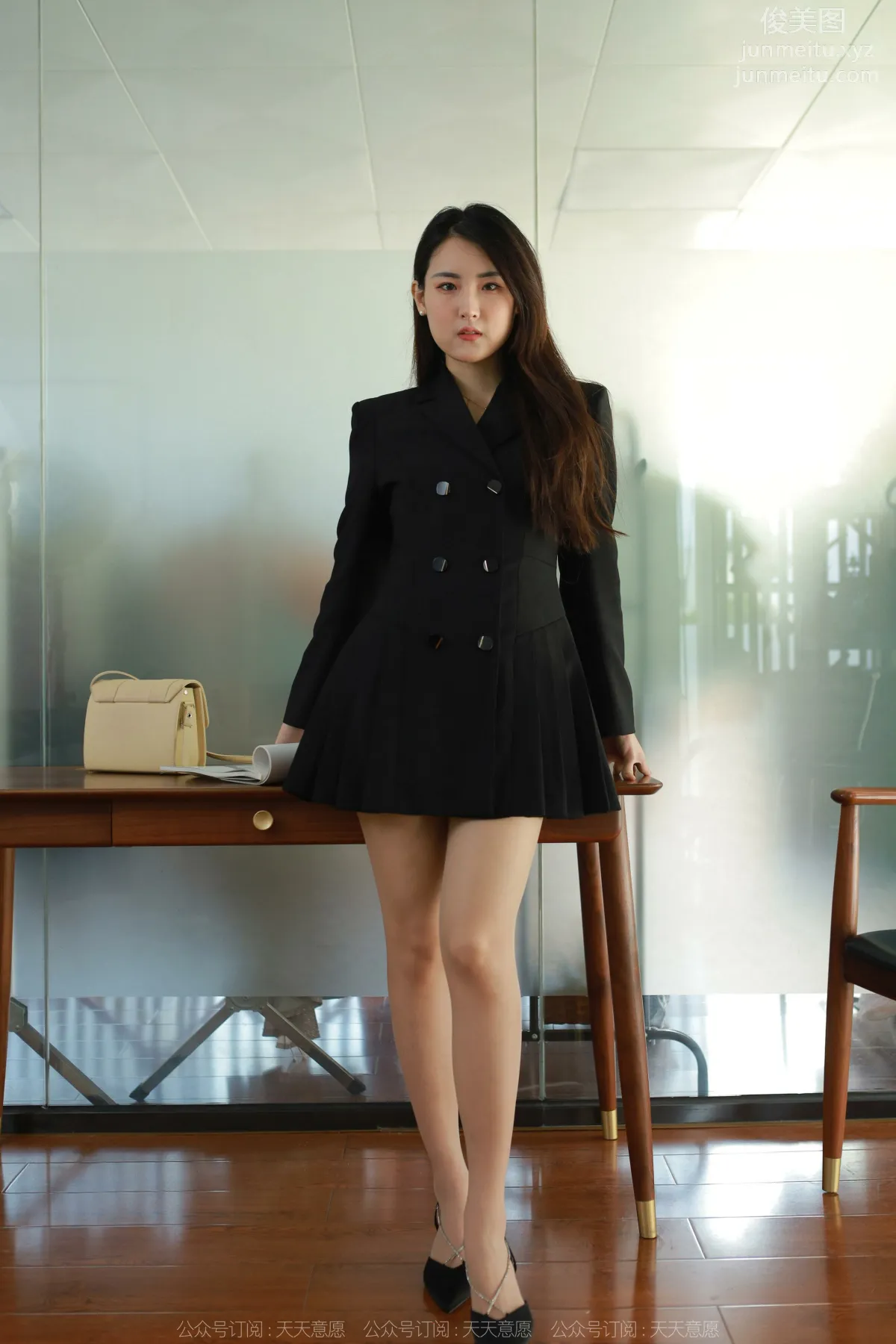 [IESS异思趣向] 2022.04.20 丝享家 1065：小宝《黑色百褶裙》 page 75