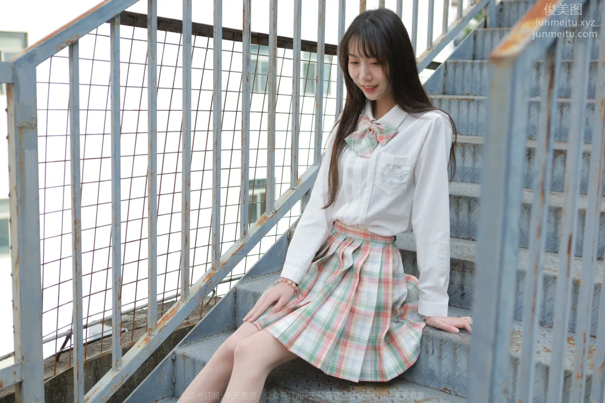 [IESS异思趣向] 2022.04.24 丝享家 1069：团团《jk妹妹》 page 77