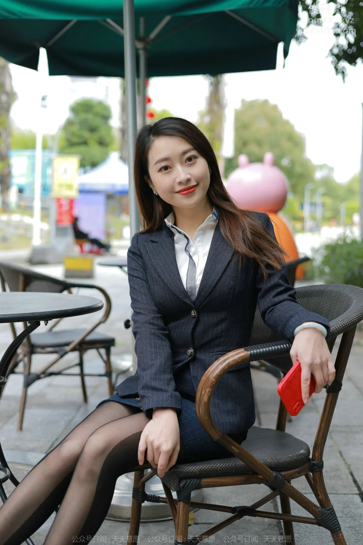 [IESS异思趣向] 2022.04.25 丝享家 1070：小婕《红鞋职业装》 page 41