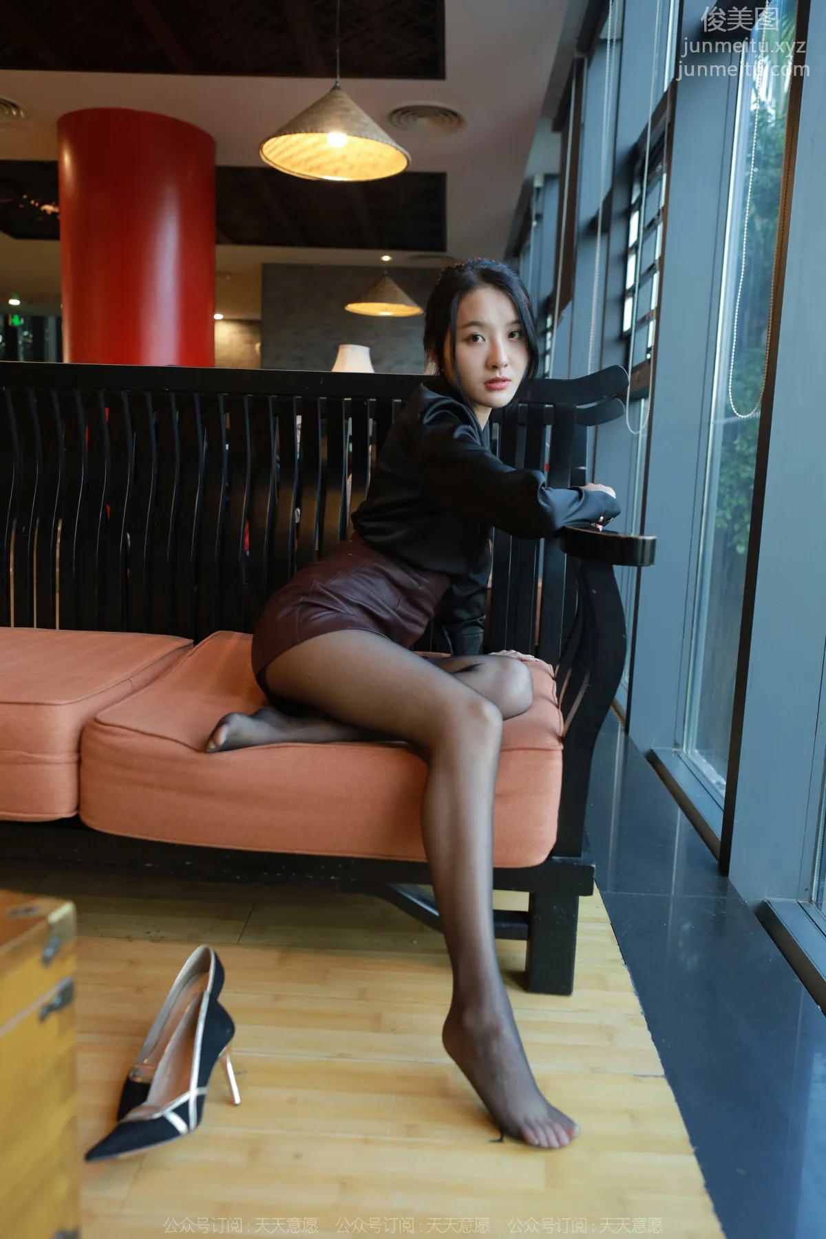 [IESS异思趣向] 2022.04.29 丝享家 1074：婉萍《褐色皮裙》 page 87