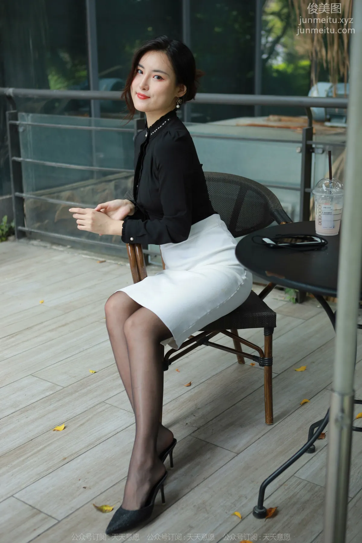 [IESS异思趣向] 2022.05.15 丝享家 1089：小宝《黑丝黑衬衣》[82P] page 6