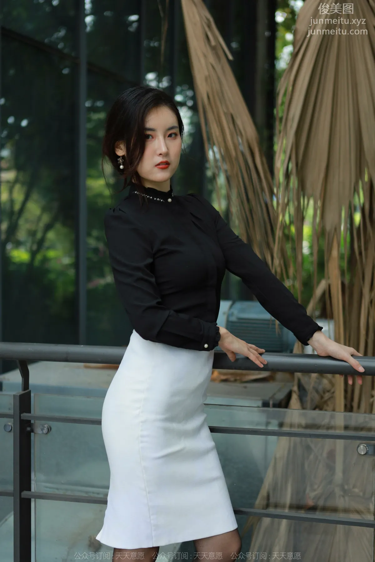 [IESS异思趣向] 2022.05.15 丝享家 1089：小宝《黑丝黑衬衣》[82P] page 33
