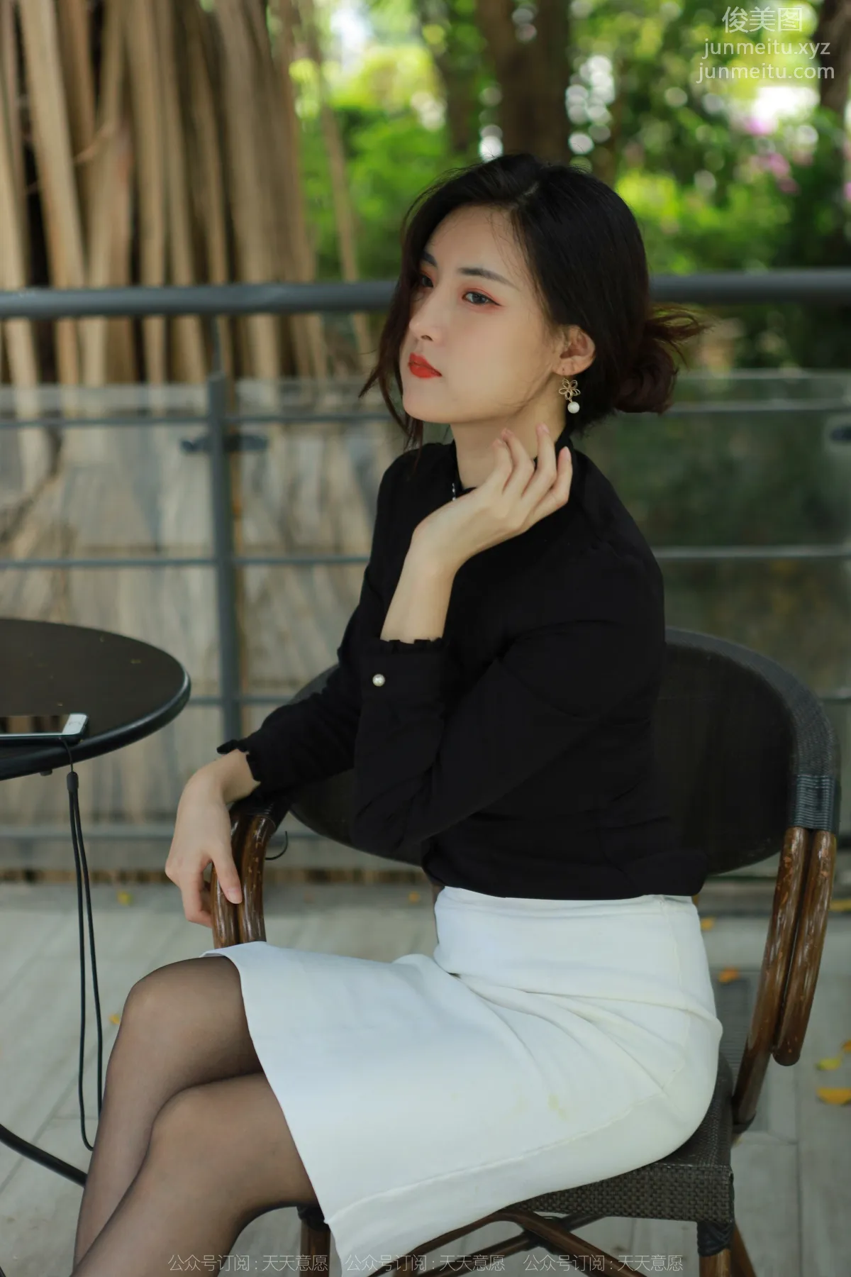 [IESS异思趣向] 2022.05.15 丝享家 1089：小宝《黑丝黑衬衣》[82P] page 61