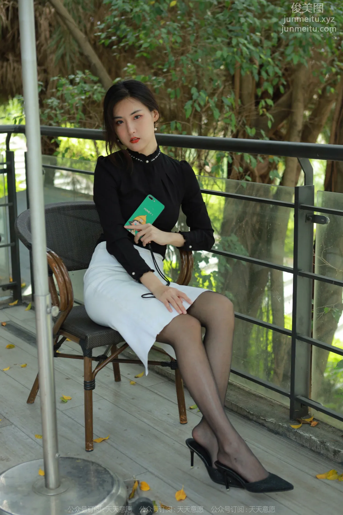 [IESS异思趣向] 2022.05.15 丝享家 1089：小宝《黑丝黑衬衣》[82P] page 73