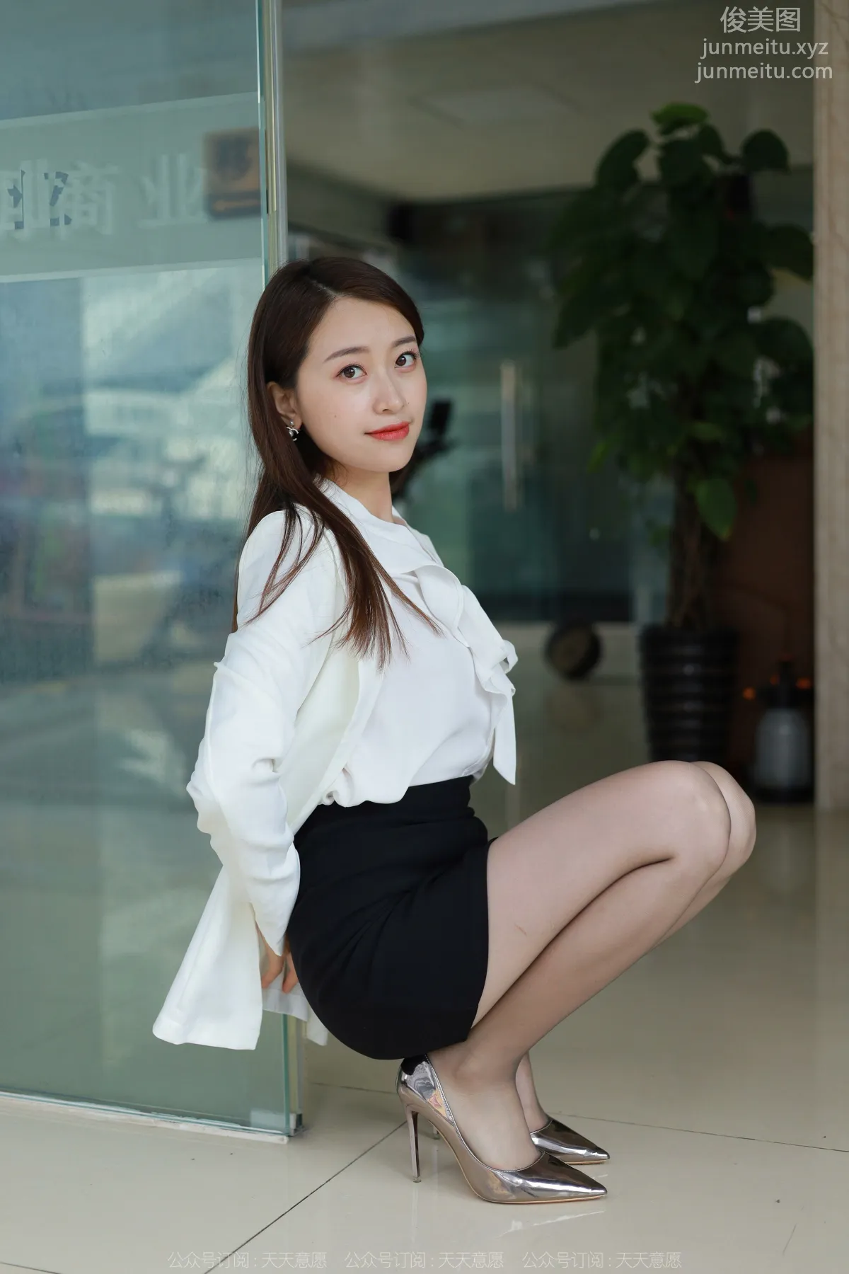 [IESS异思趣向] 2022.06.11 丝享家 .1114：小婕《冷艳嘿丝》[82P] page 4