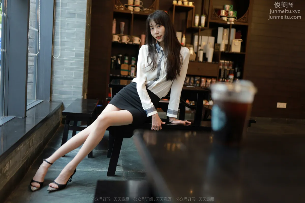 [IESS异思趣向] 2022.07.19 丝享家 1152：团团《长腿OL》[85P] page 13