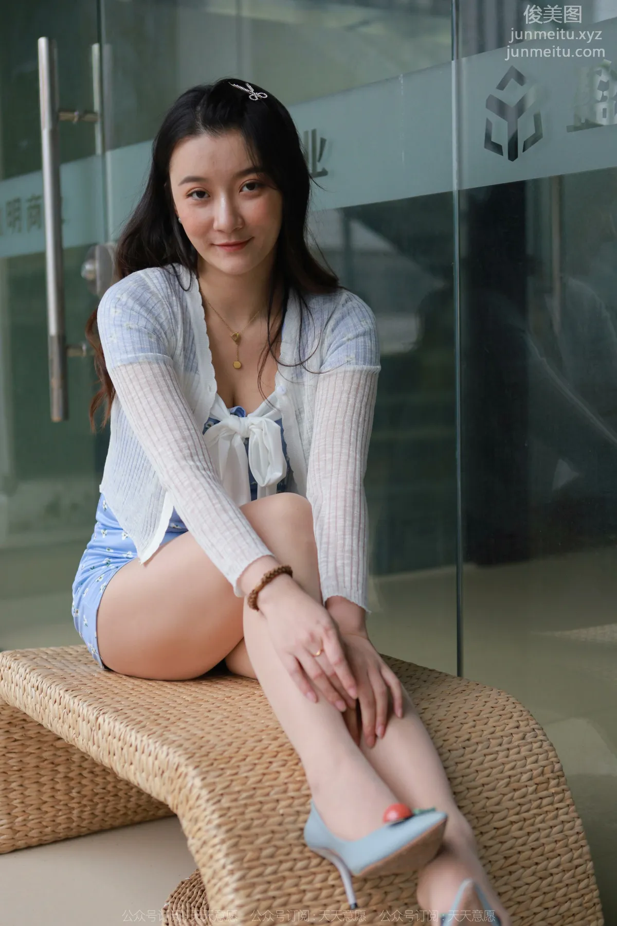 [IESS异思趣向]2022.03.19 丝享家1033：秋秋《花裙子姑娘》[88P] page 72