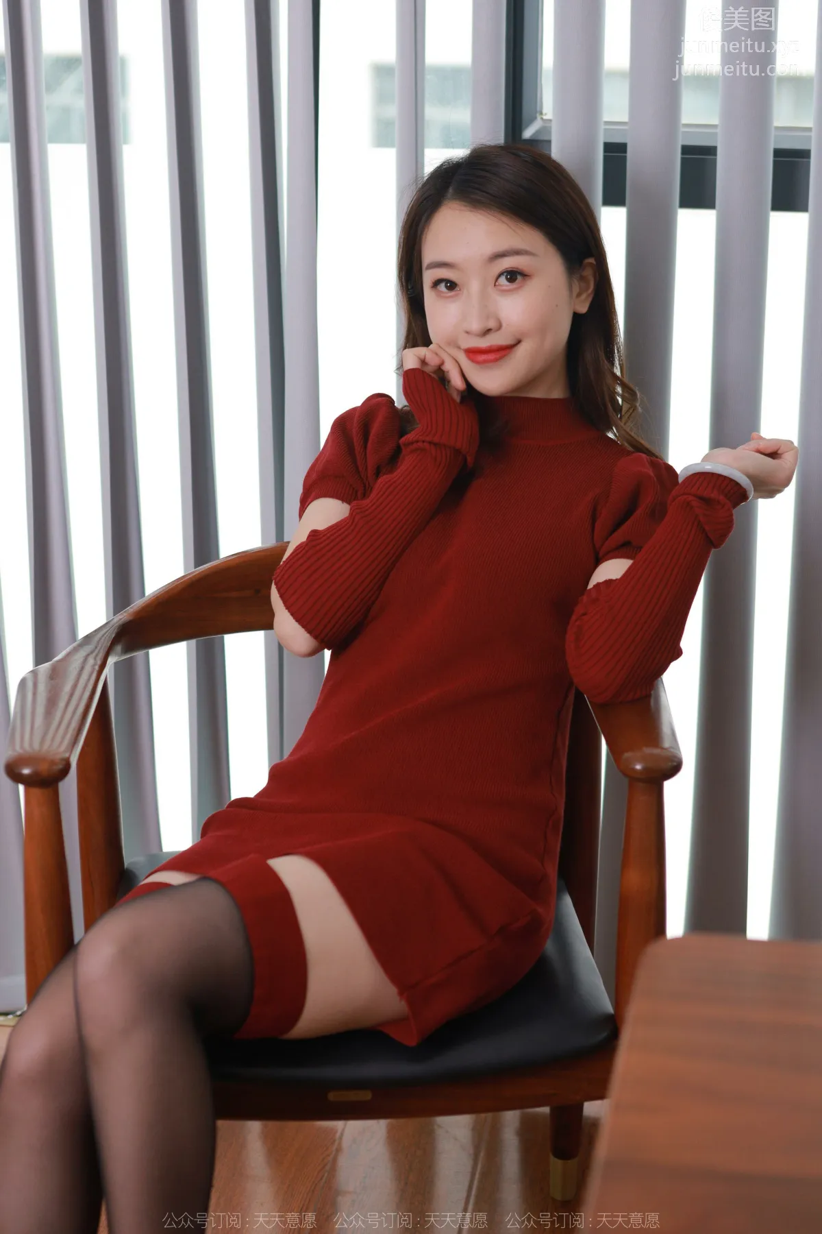[IESS异思趣向]2022.03.22 丝享家1036：小婕《半筒黑丝》[98P] page 82