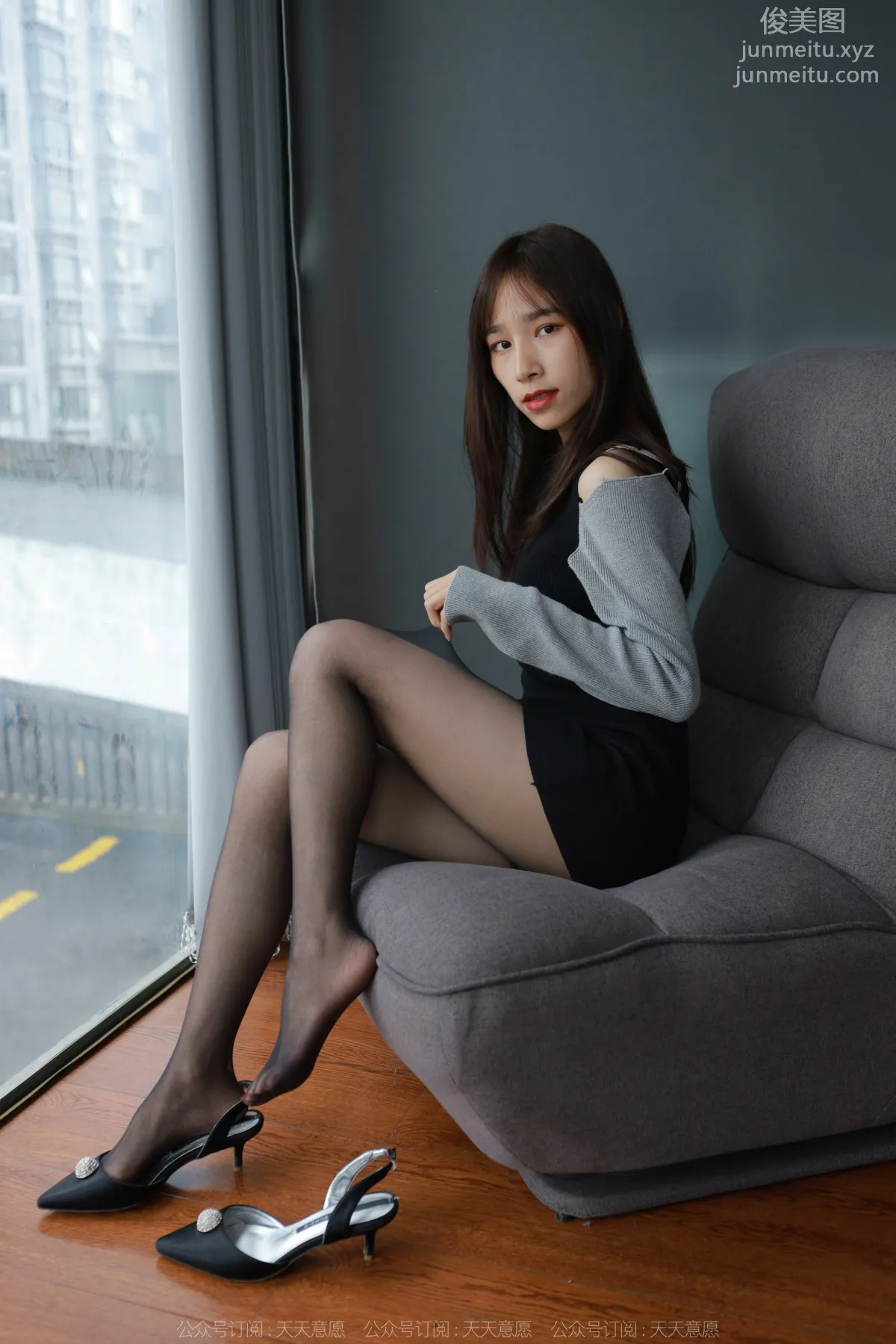 [IESS异思趣向]2022.03.26 丝享家1040：美子《沙发上的黑丝》[97P] page 17