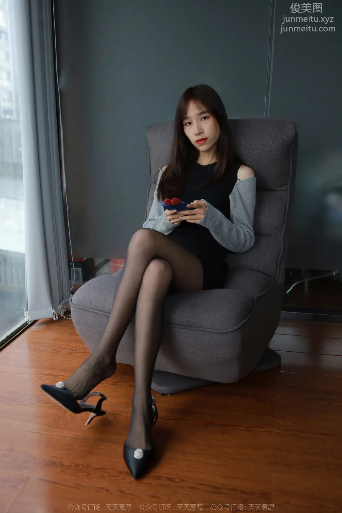 [IESS异思趣向]2022.03.26 丝享家1040：美子《沙发上的黑丝》[97P] page 33
