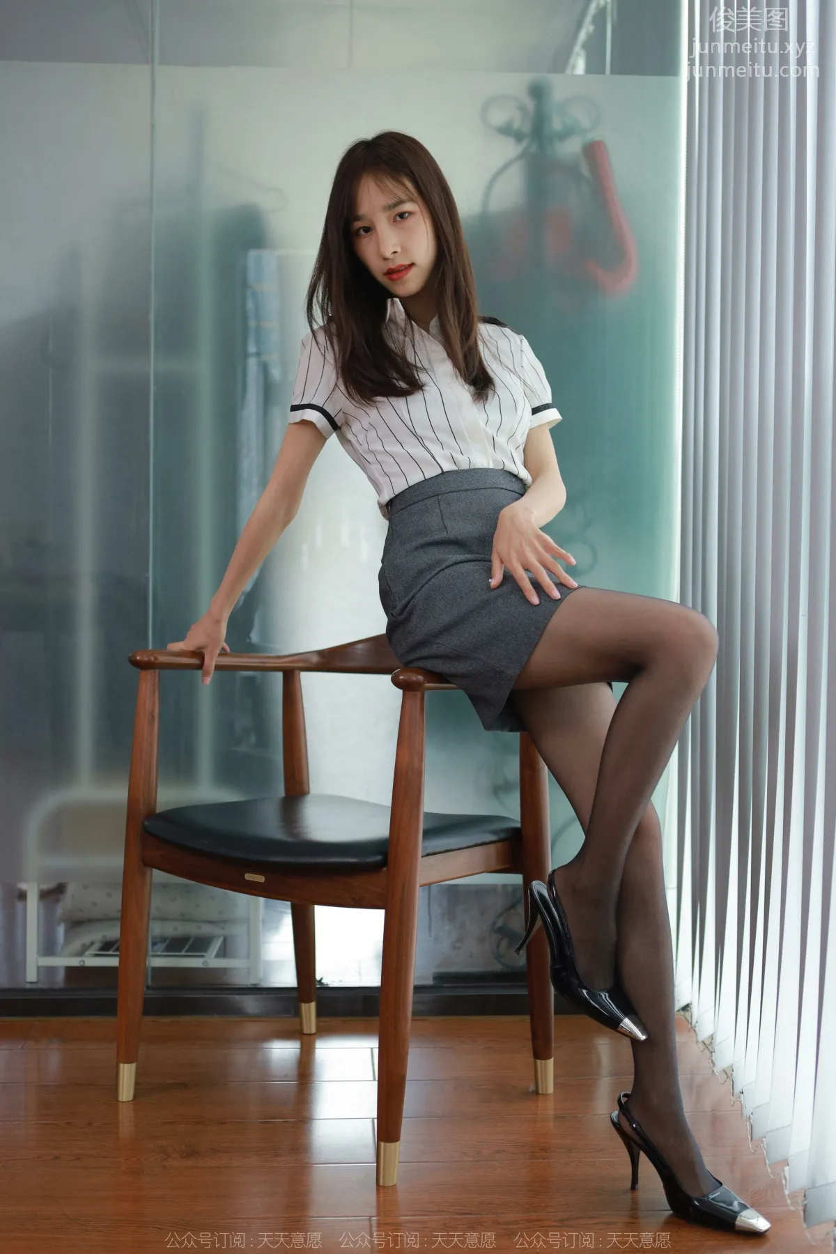 [IESS异思趣向]2022.03.30 丝享家1044：美子《酒红色美甲》[86P] page 56