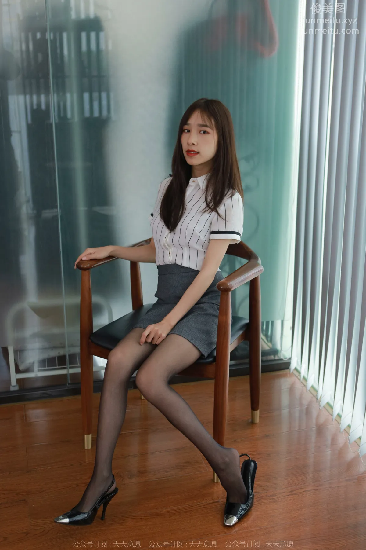[IESS异思趣向]2022.03.30 丝享家1044：美子《酒红色美甲》[86P] page 62