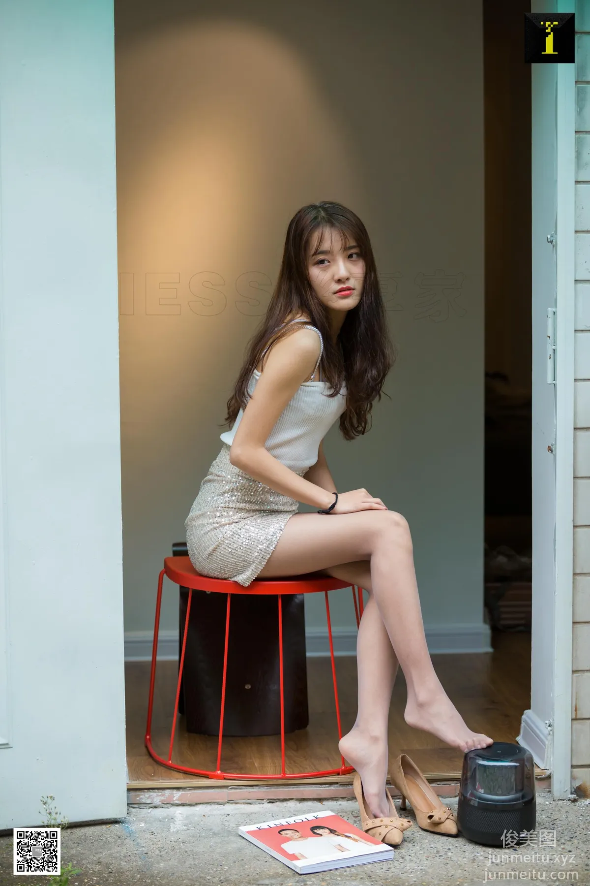 [IESS异思趣向] 2019.06.06 丝享家501：《家门口的婉萍》婉萍[84P] page 46