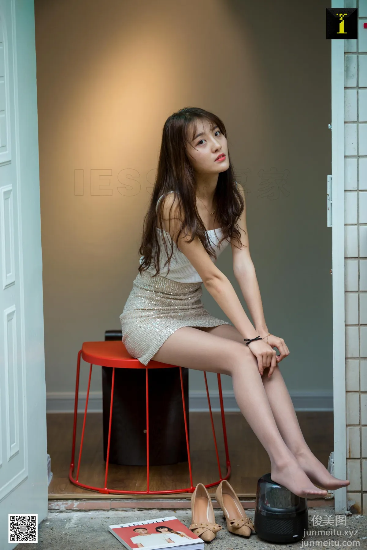 [IESS异思趣向] 2019.06.06 丝享家501：《家门口的婉萍》婉萍[84P] page 75