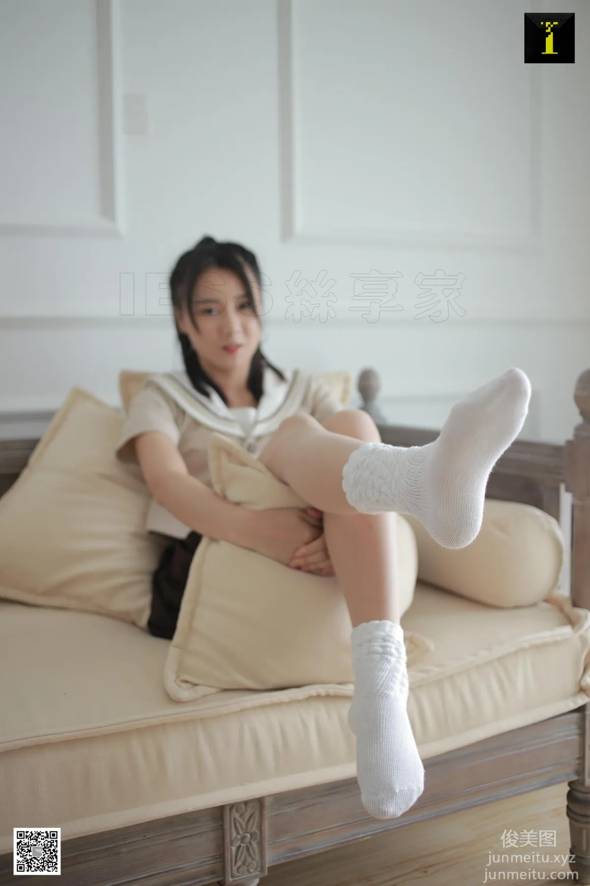 [IESS异思趣向] 2019.08.21 丝享家555：《小衫初尝JK棉袜》小衫[80P] page 73