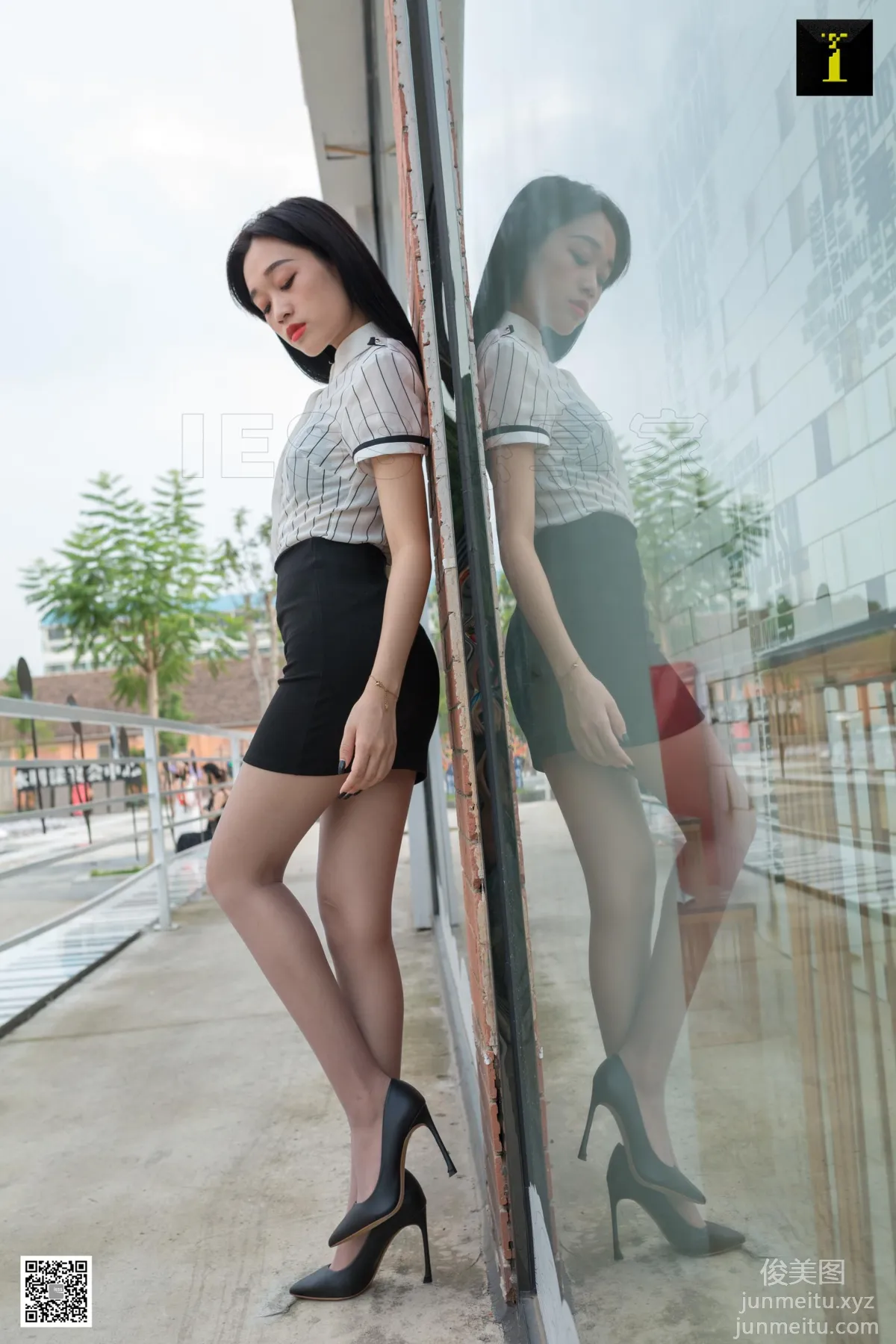 [IESS异思趣向] 2019.09.26 丝享家580：《偶遇白领街拍》可乐[91P] page 60