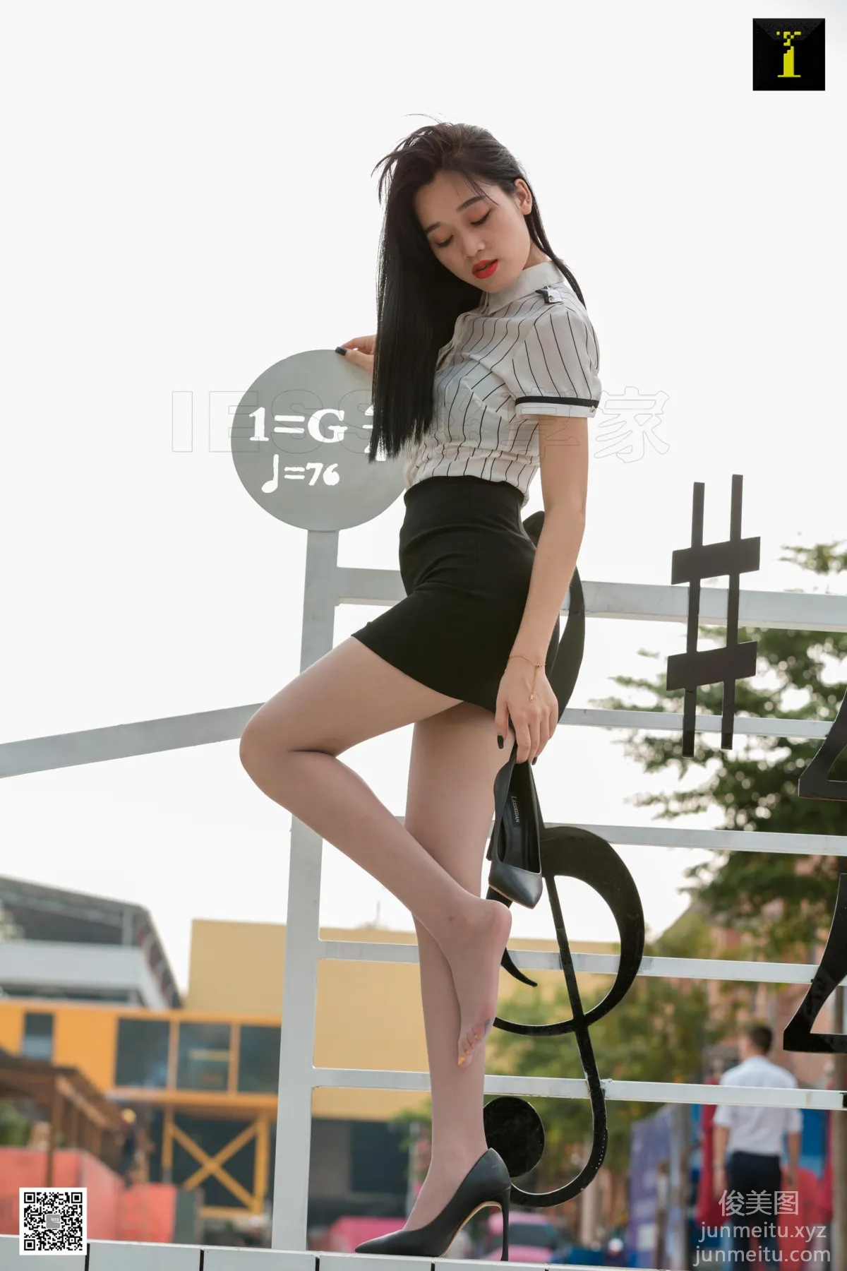 [IESS异思趣向] 2019.09.26 丝享家580：《偶遇白领街拍》可乐[91P] page 78
