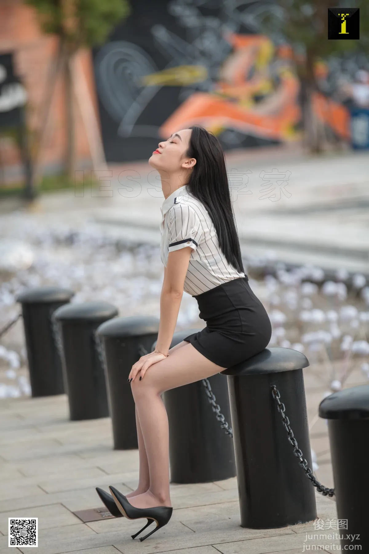 [IESS异思趣向] 2019.09.26 丝享家580：《偶遇白领街拍》可乐[91P] page 83