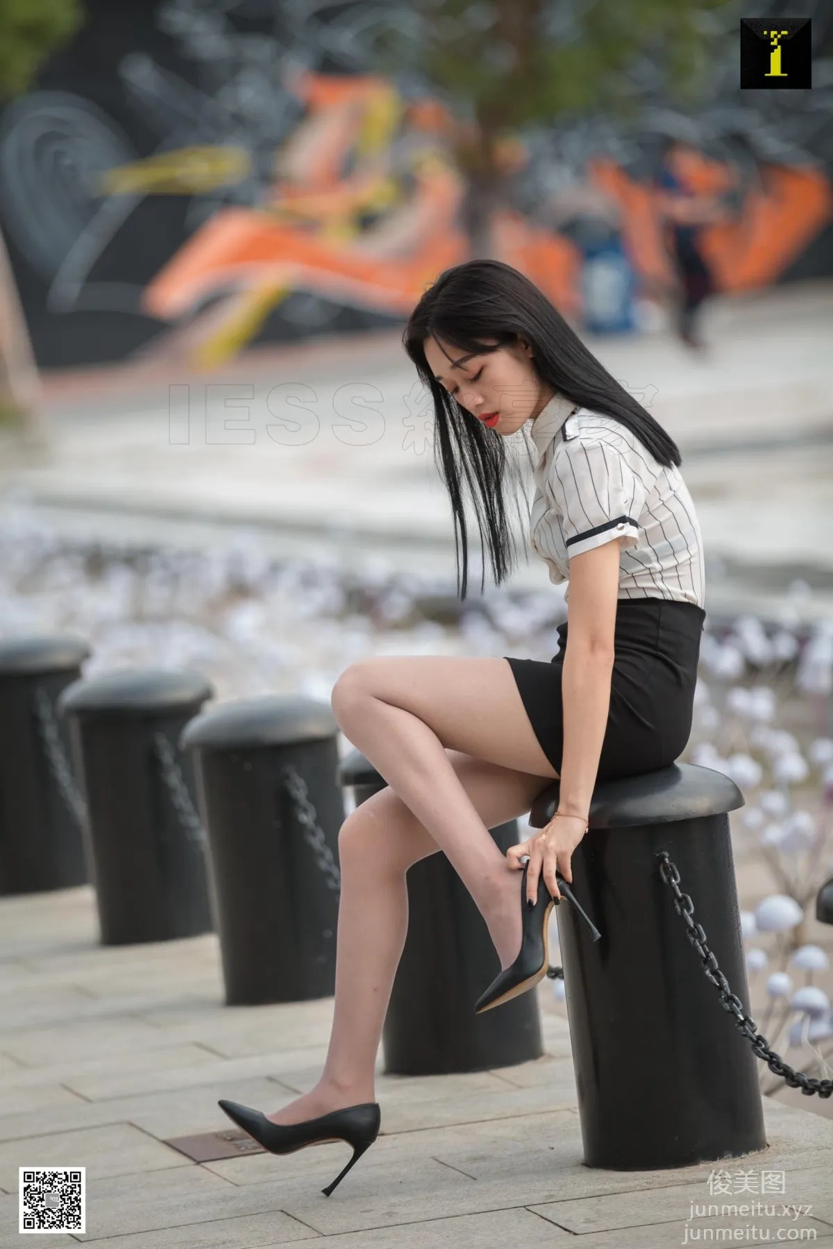 [IESS异思趣向] 2019.09.26 丝享家580：《偶遇白领街拍》可乐[91P] page 84