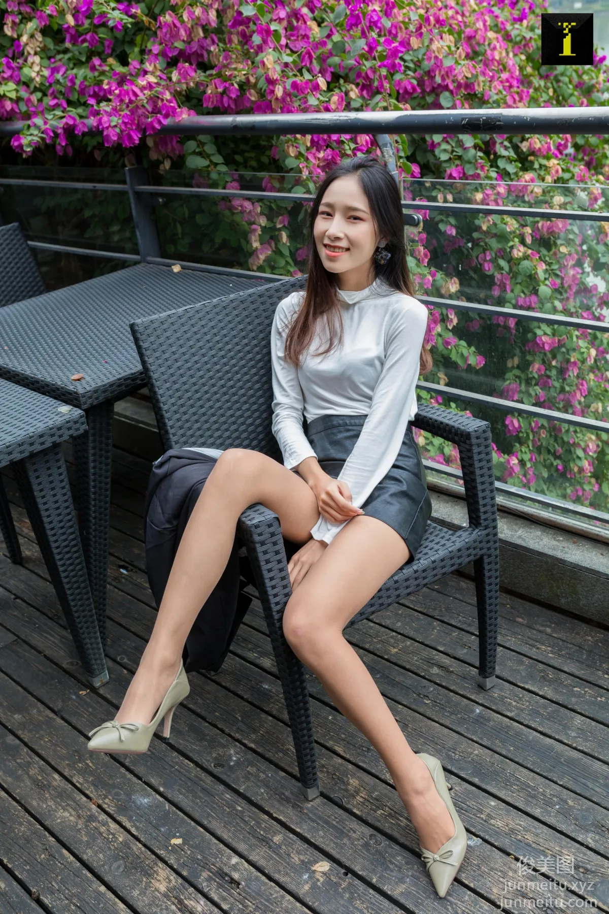 [IESS异思趣向] 2019.12.13 丝享家637：美子《美子与三角梅》[94P] page 18