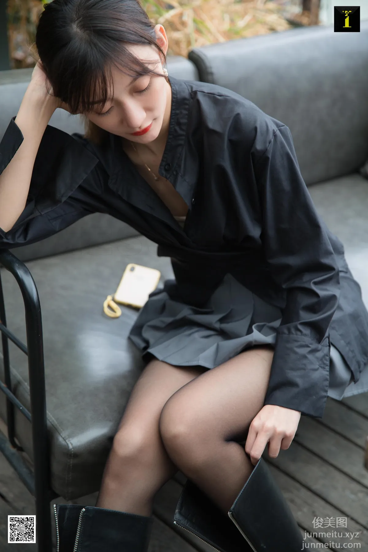 [IESS异思趣向] 2019.12.31 丝享家648：秋秋《秋的长靴与黑丝》[94P] page 19