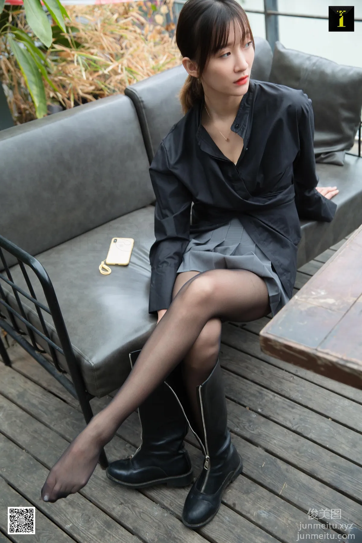 [IESS异思趣向] 2019.12.31 丝享家648：秋秋《秋的长靴与黑丝》[94P] page 32