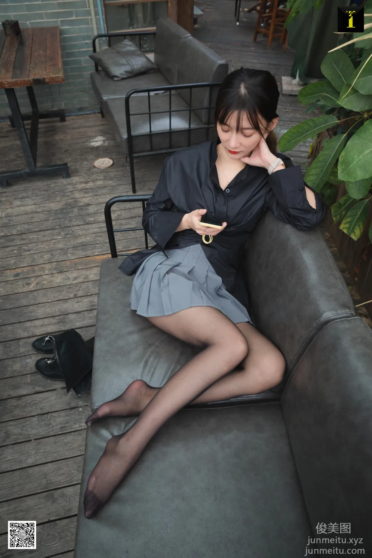 [IESS异思趣向] 2019.12.31 丝享家648：秋秋《秋的长靴与黑丝》[94P] page 61