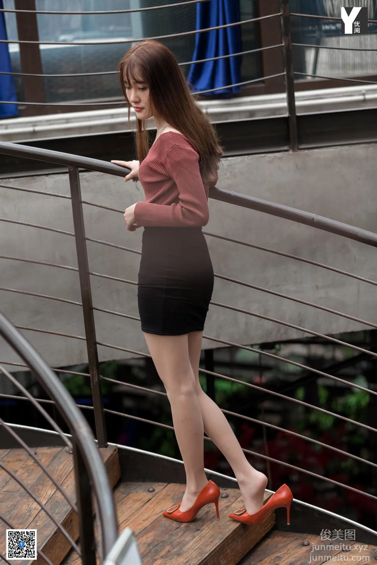 [IESS异思趣向] 2020.04.15 丝享家722：婉萍《探密旋转楼梯》[95P] page 15