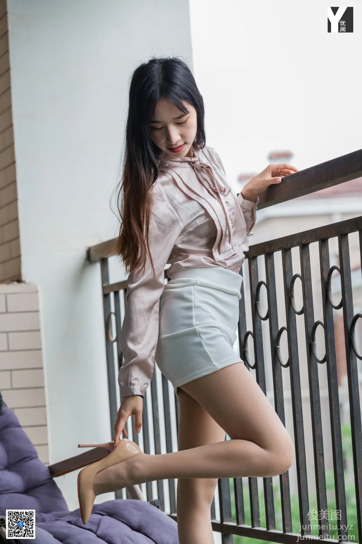 [IESS异思趣向] 2020.04.21 丝享家726：美子《爱看书的女同事》[95P] page 91