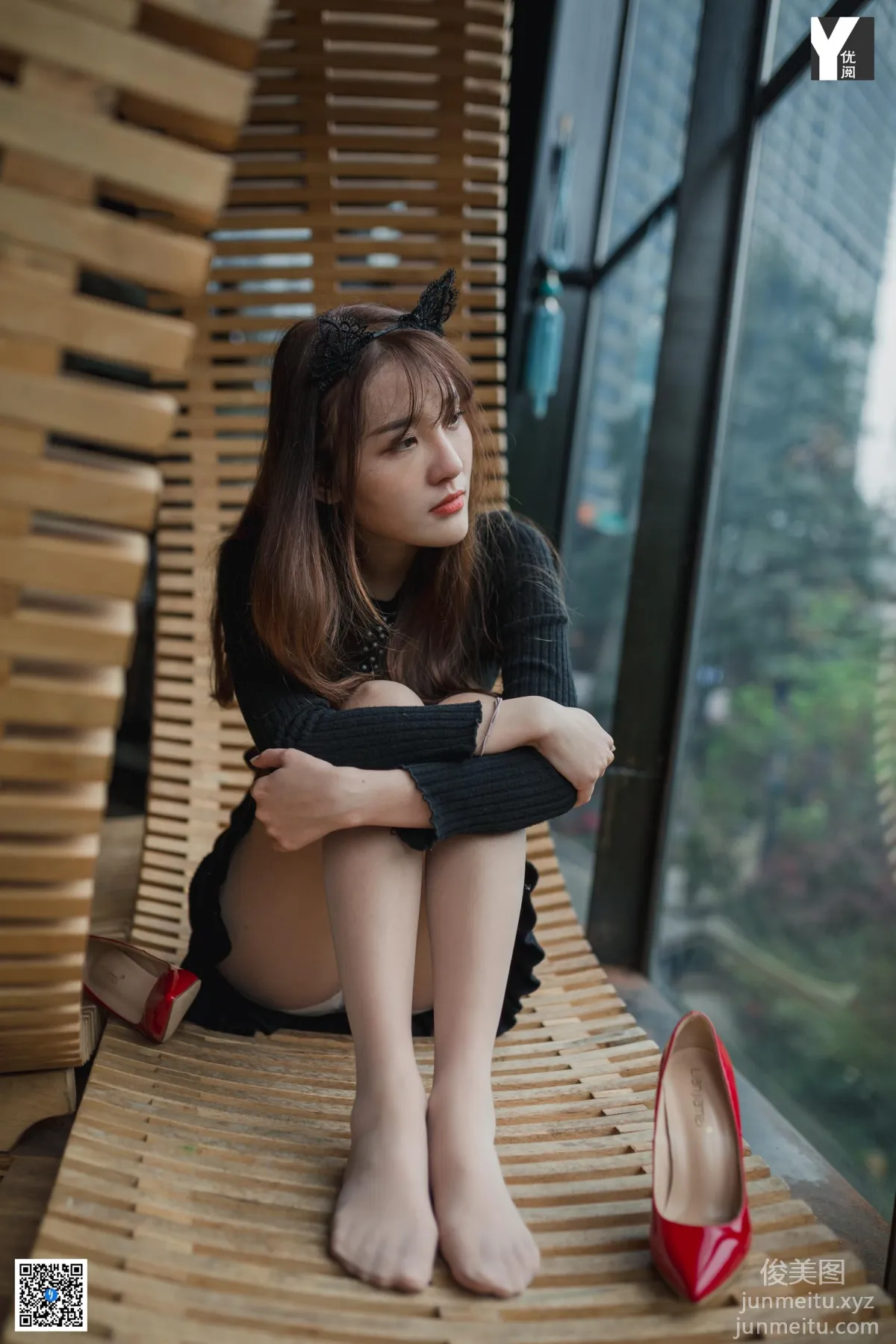 [IESS异思趣向] 2020.04.28 丝享家729：婉萍《邻居的红色高跟》[93P] page 52