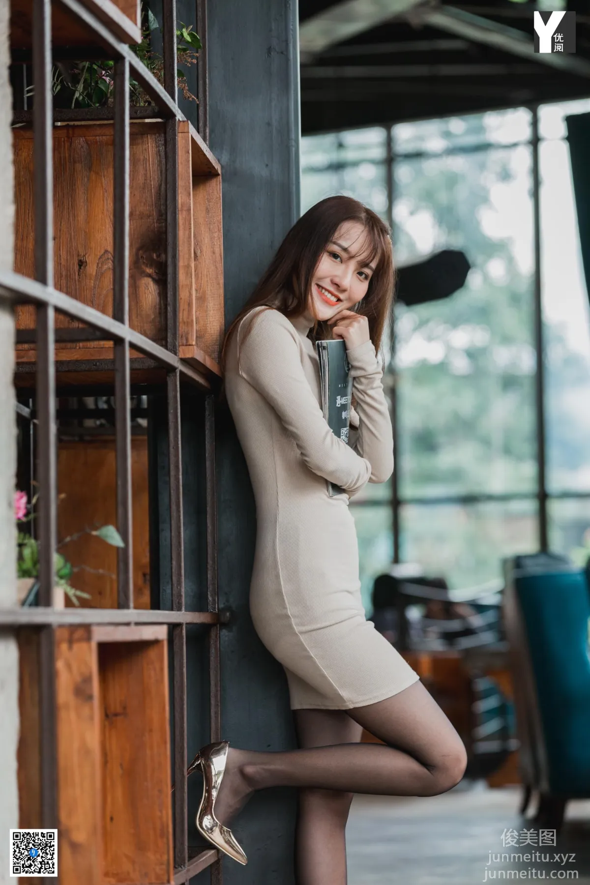 [IESS异思趣向] 2020.05.27 丝享家749：婉萍《又纯又欲的黑色》[94P] page 12