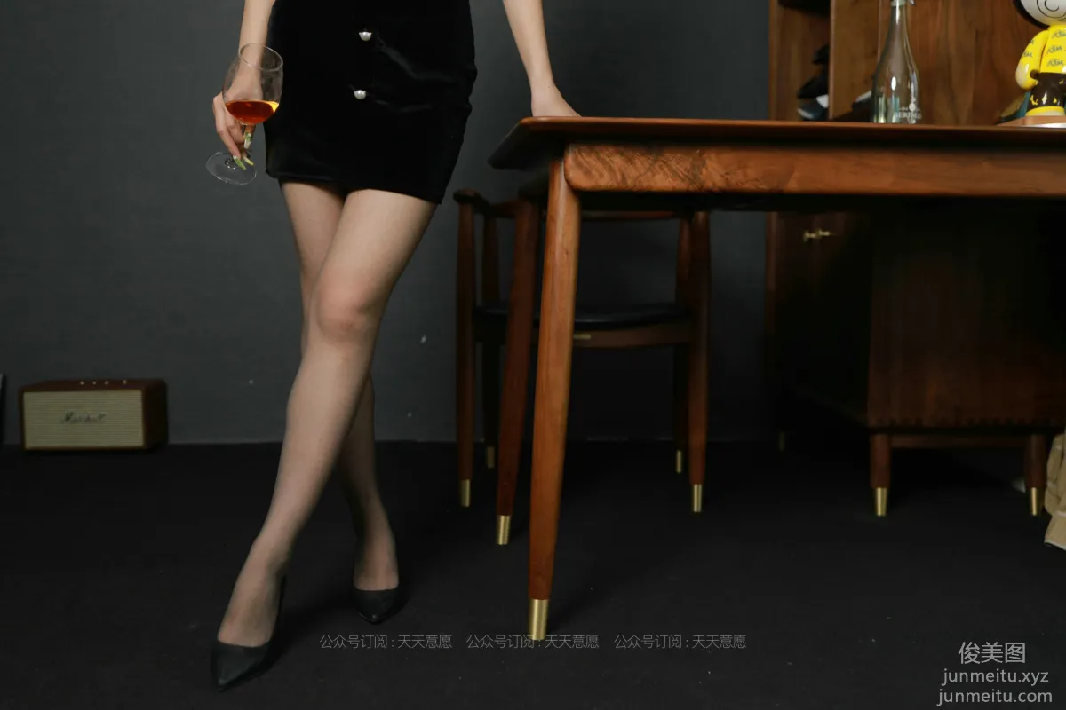 [IESS异思趣向] 2021.06.25 丝享家843：可可《黑丝吊带裙》[83P] page 45