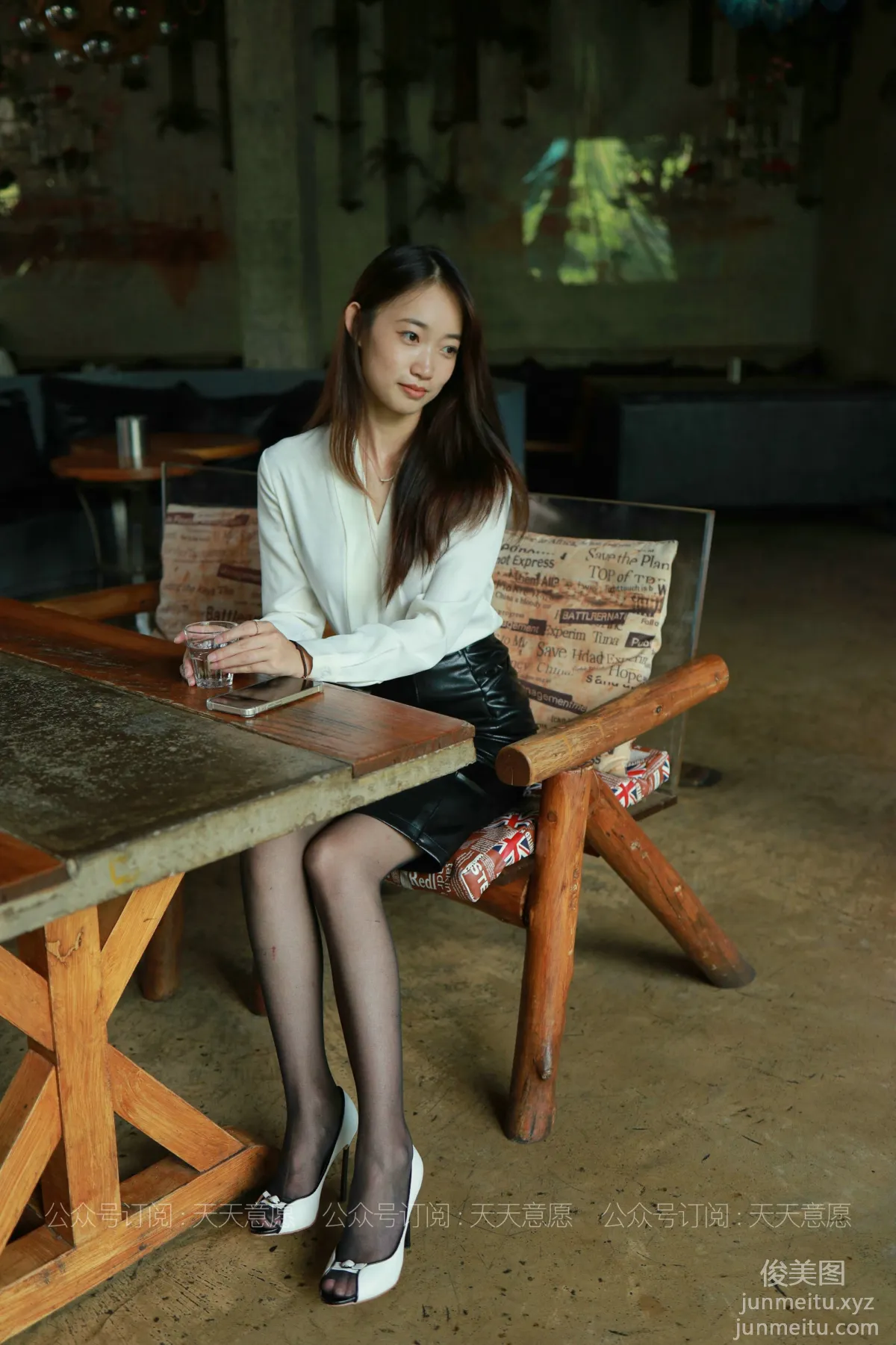 [IESS异思趣向] 2021.06.30 丝享家847：小高《OL黑玫瑰》[83P] page 28