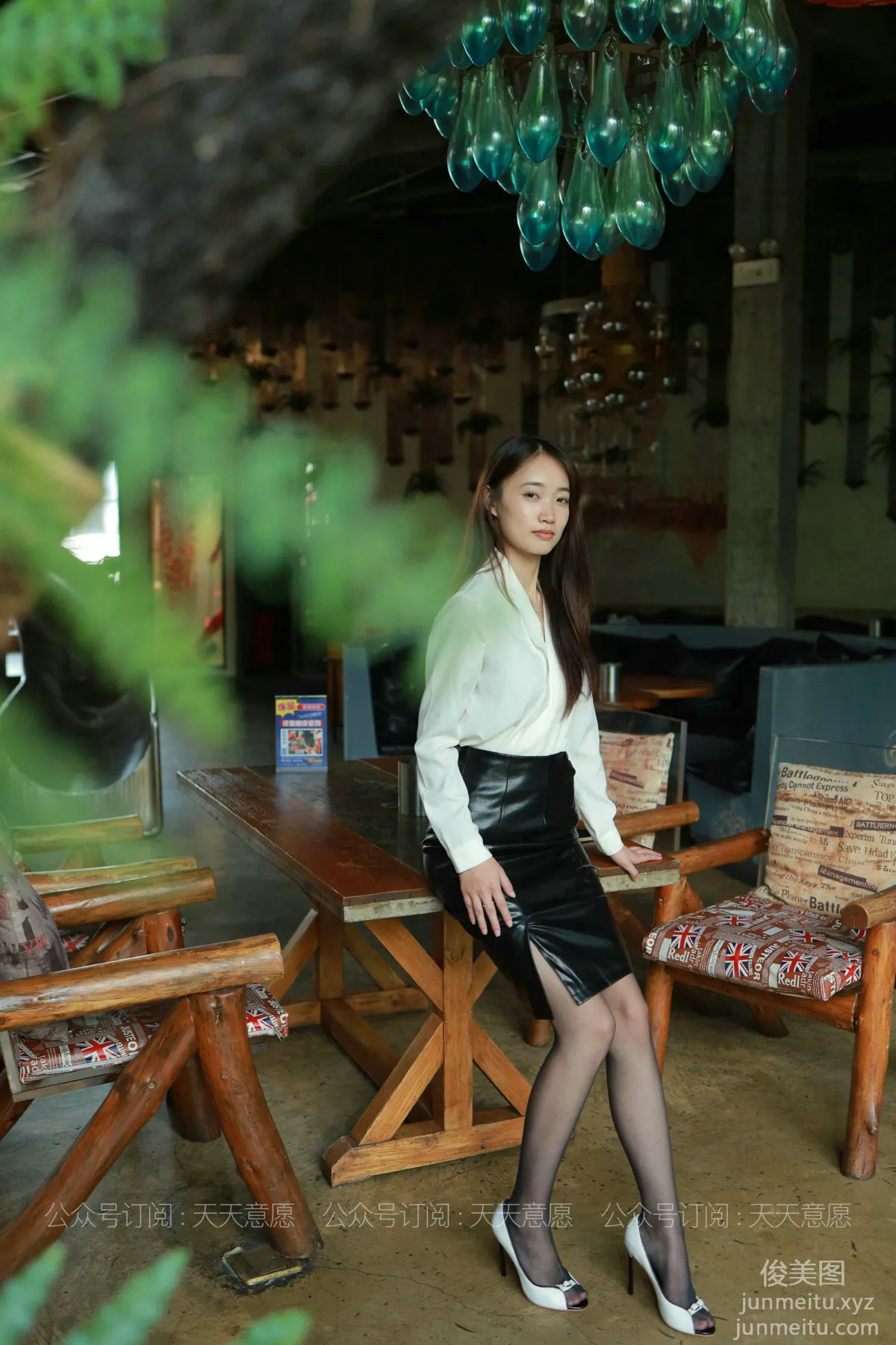 [IESS异思趣向] 2021.06.30 丝享家847：小高《OL黑玫瑰》[83P] page 44