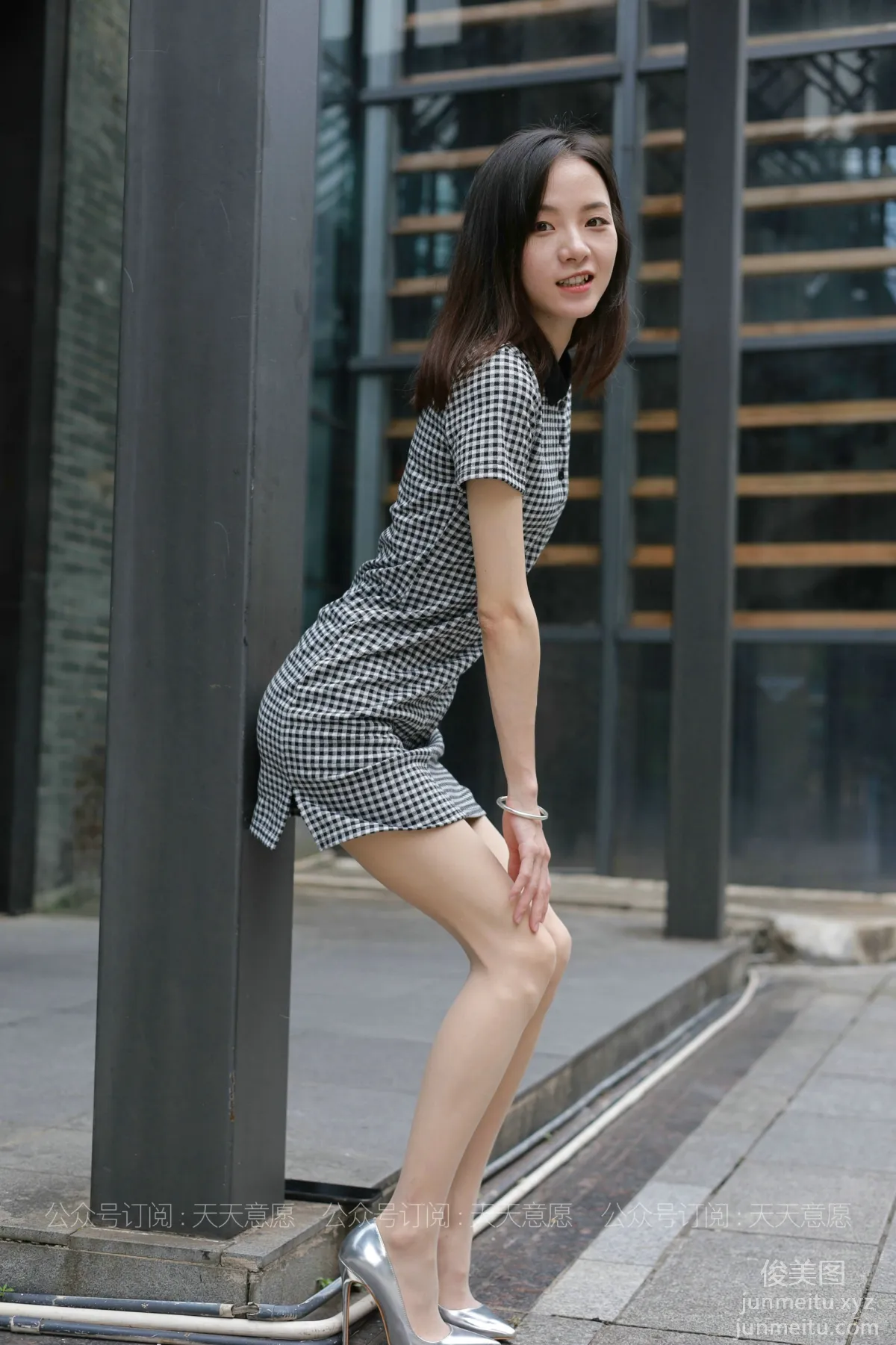 [IESS异思趣向] 2021.07.22 丝享家867：小六《格子连衣裙》[90P] page 64