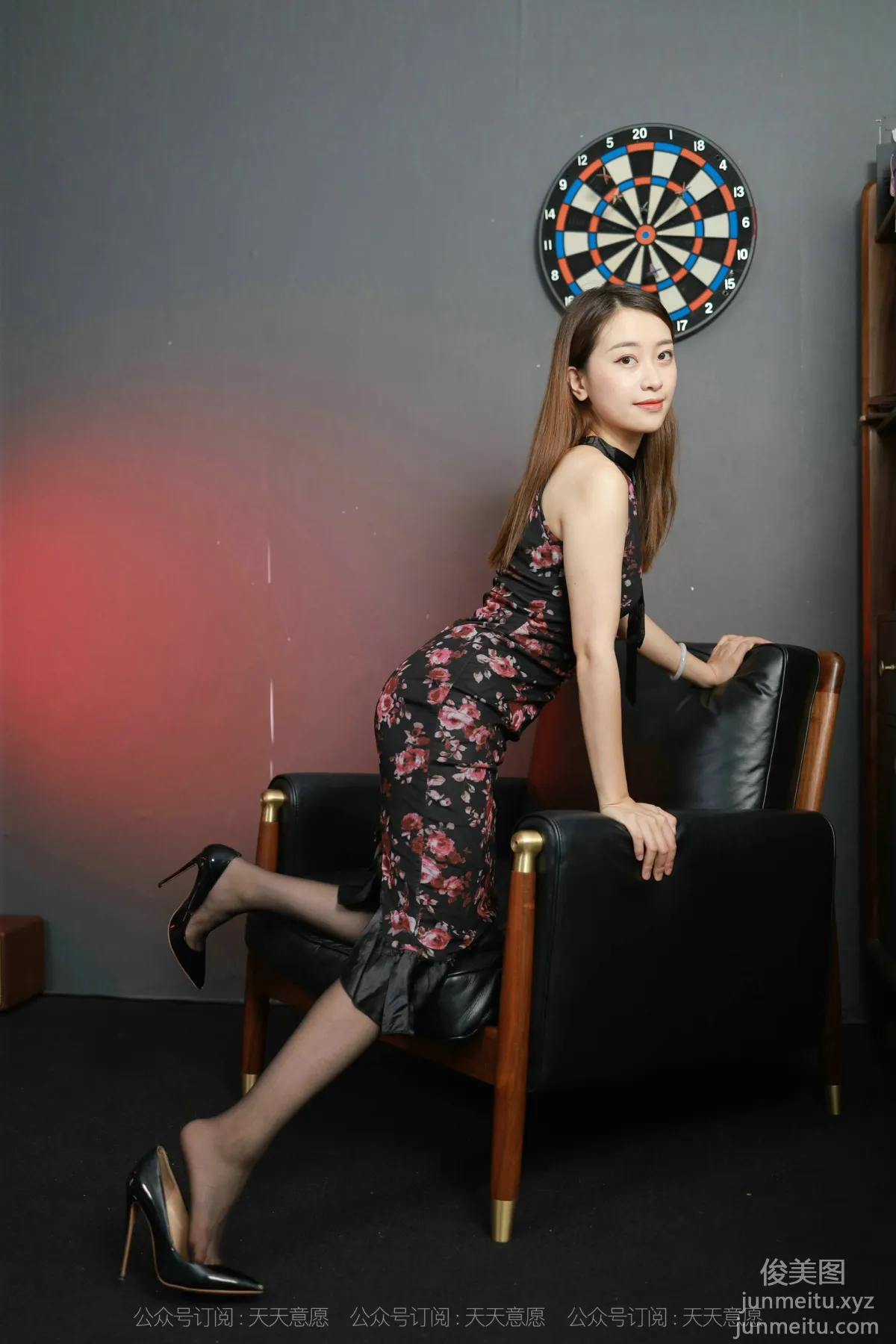 [IESS异思趣向] 2021.08.21 丝享家896：小婕《挂脖连衣裙》[105P] page 39