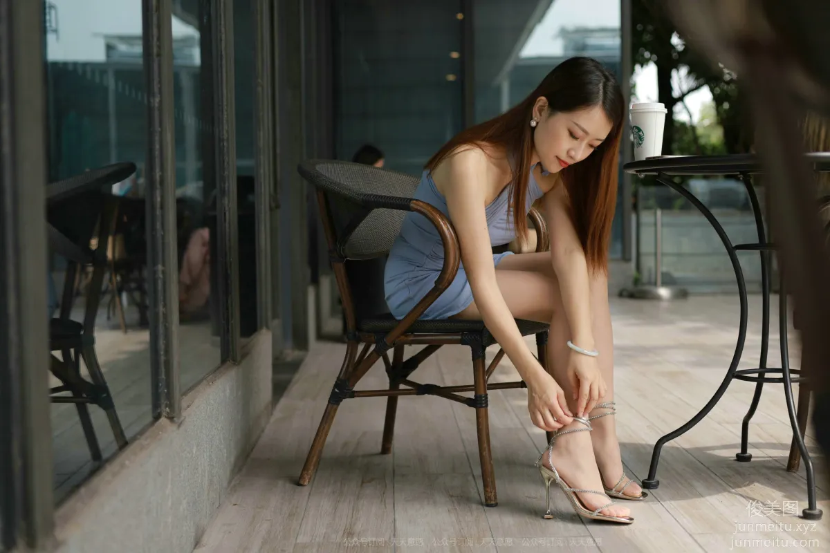 [IESS异思趣向] 2021.09.11 丝享家915：小婕《咖啡店邂逅网紅美女》[85P] page 32