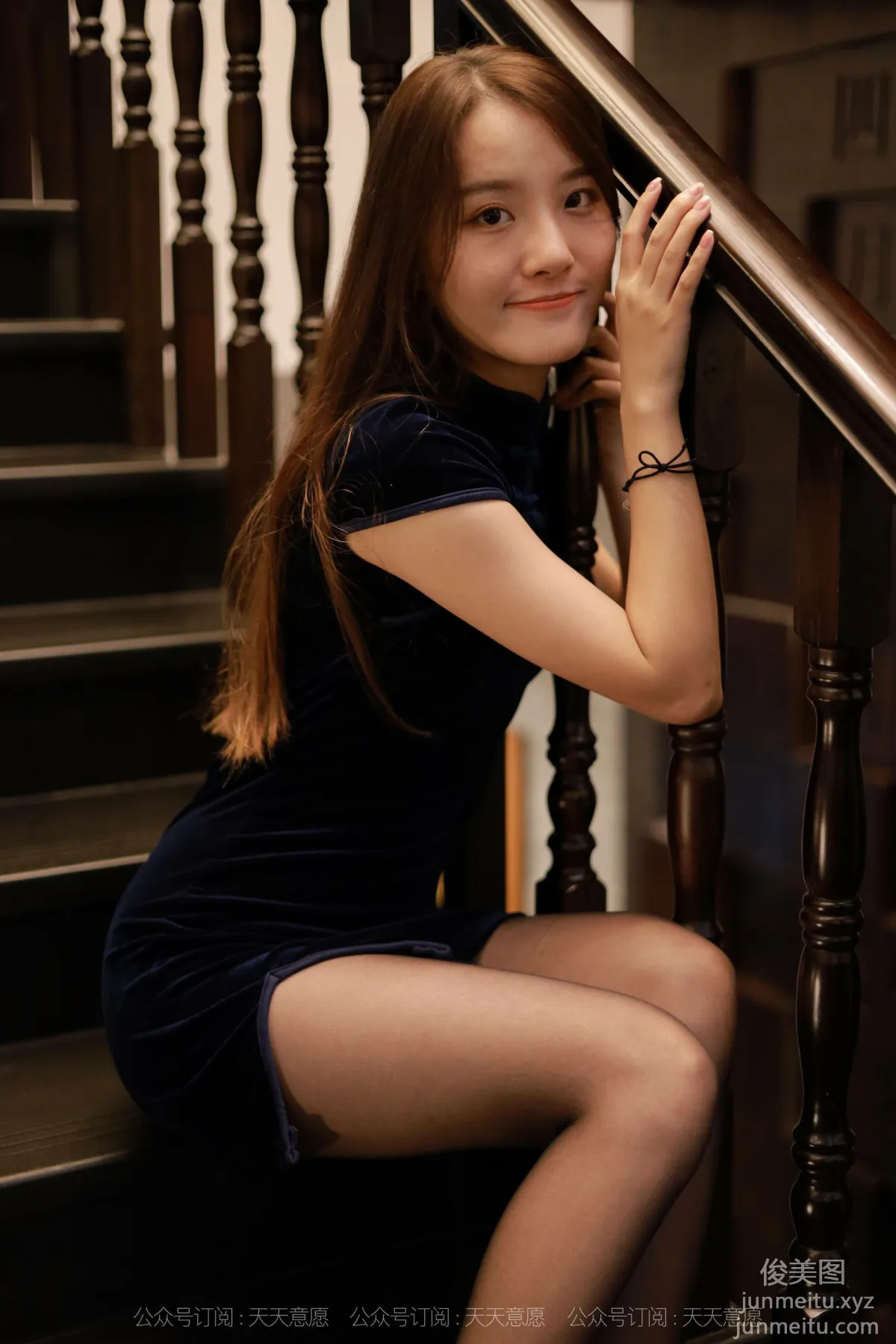 [IESS异思趣向] 2021.09.24 丝享家928：婉苹《迷人黑色旗袍》[84P] page 20