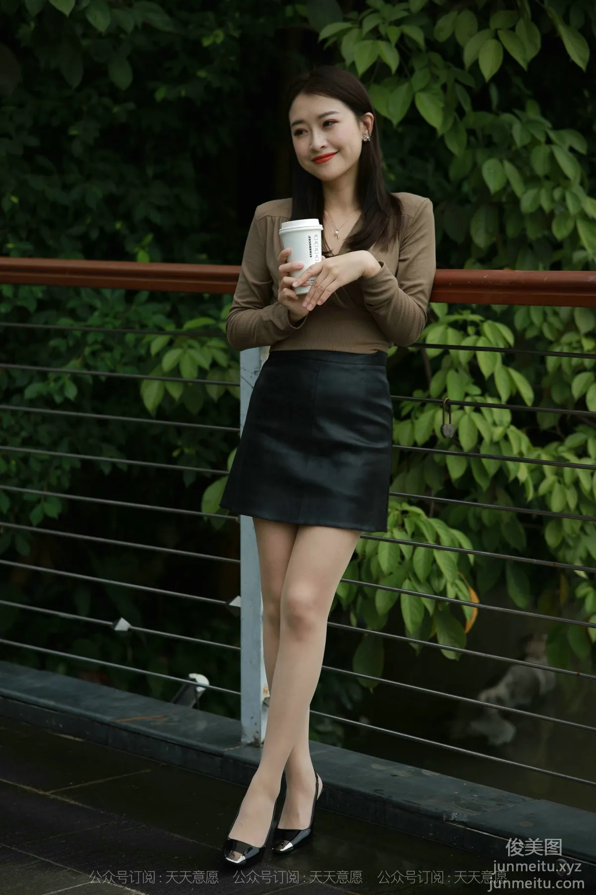 [IESS异思趣向] 2021.10.07 丝享家940：小婕《公园偶遇》[89P] page 42