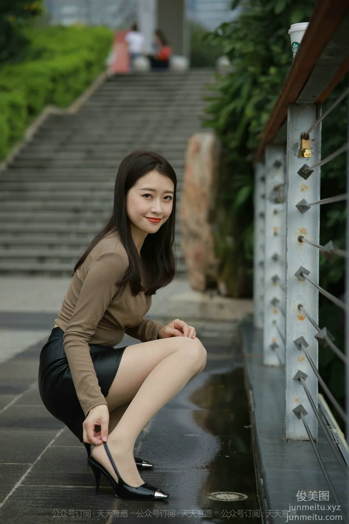 [IESS异思趣向] 2021.10.07 丝享家940：小婕《公园偶遇》[89P] page 45