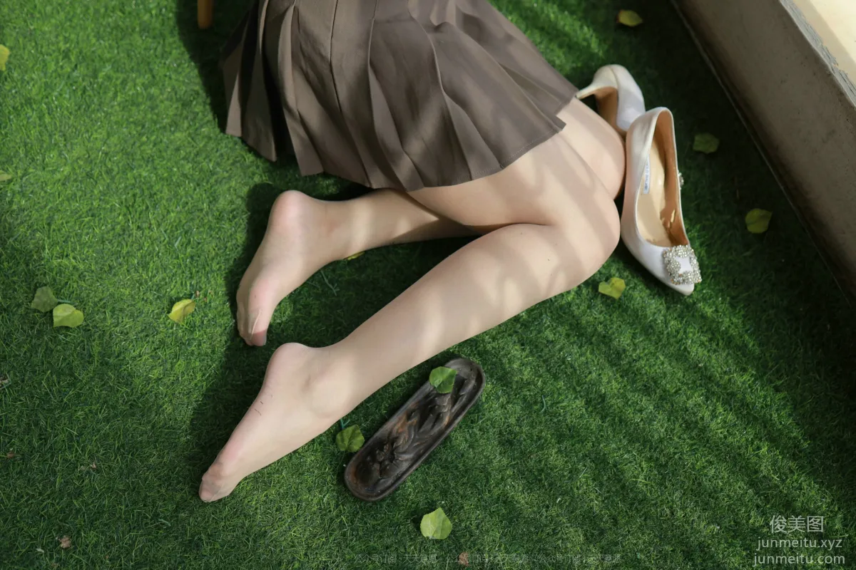 [IESS异思趣向] 2021.10.10 丝享家943：秋秋《阳台上的美女》[92P] page 32