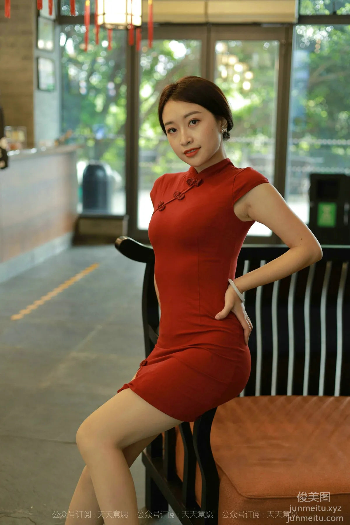 [IESS异思趣向] 2021.10.15 丝享家948：小婕《红色旗袍》[90P] page 7