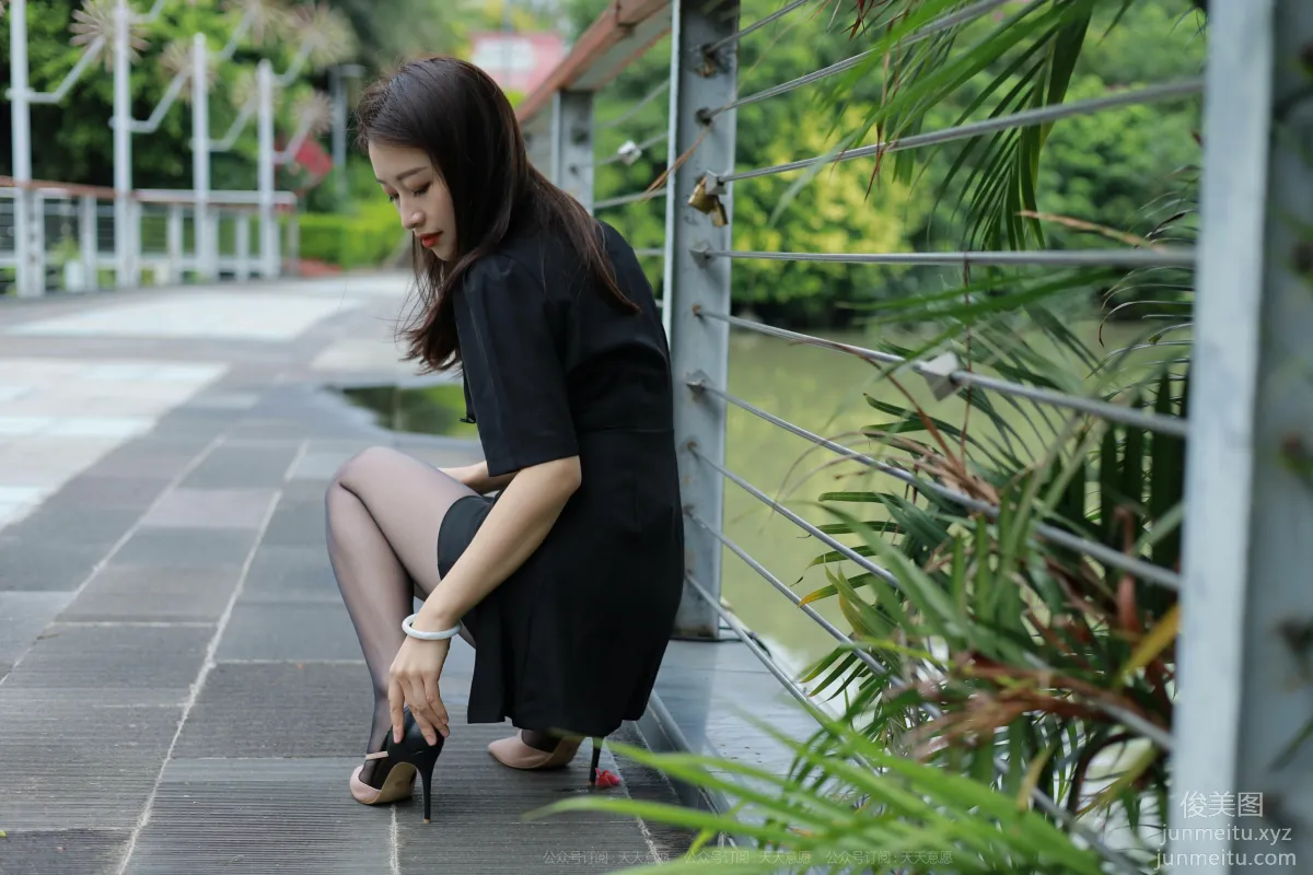 [IESS异思趣向] 2021.10.20 丝享家953：小婕《桥上的美女》[96P] page 32